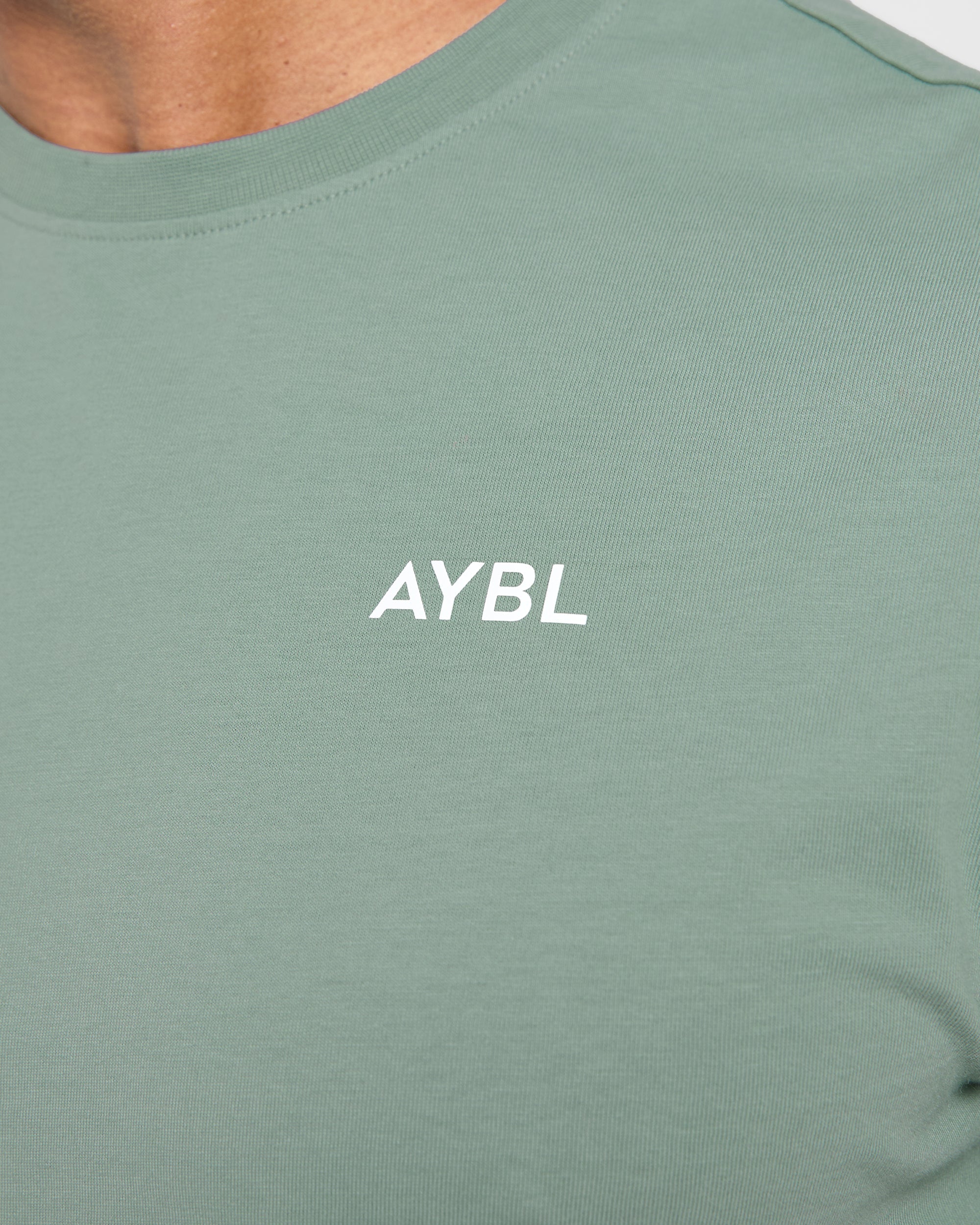 Essential T Shirt - Slate Grün