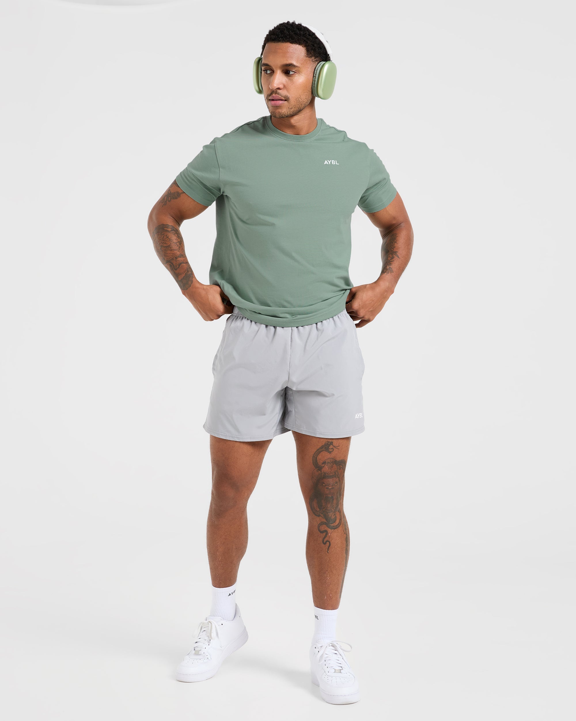 Essential T Shirt - Slate Grün