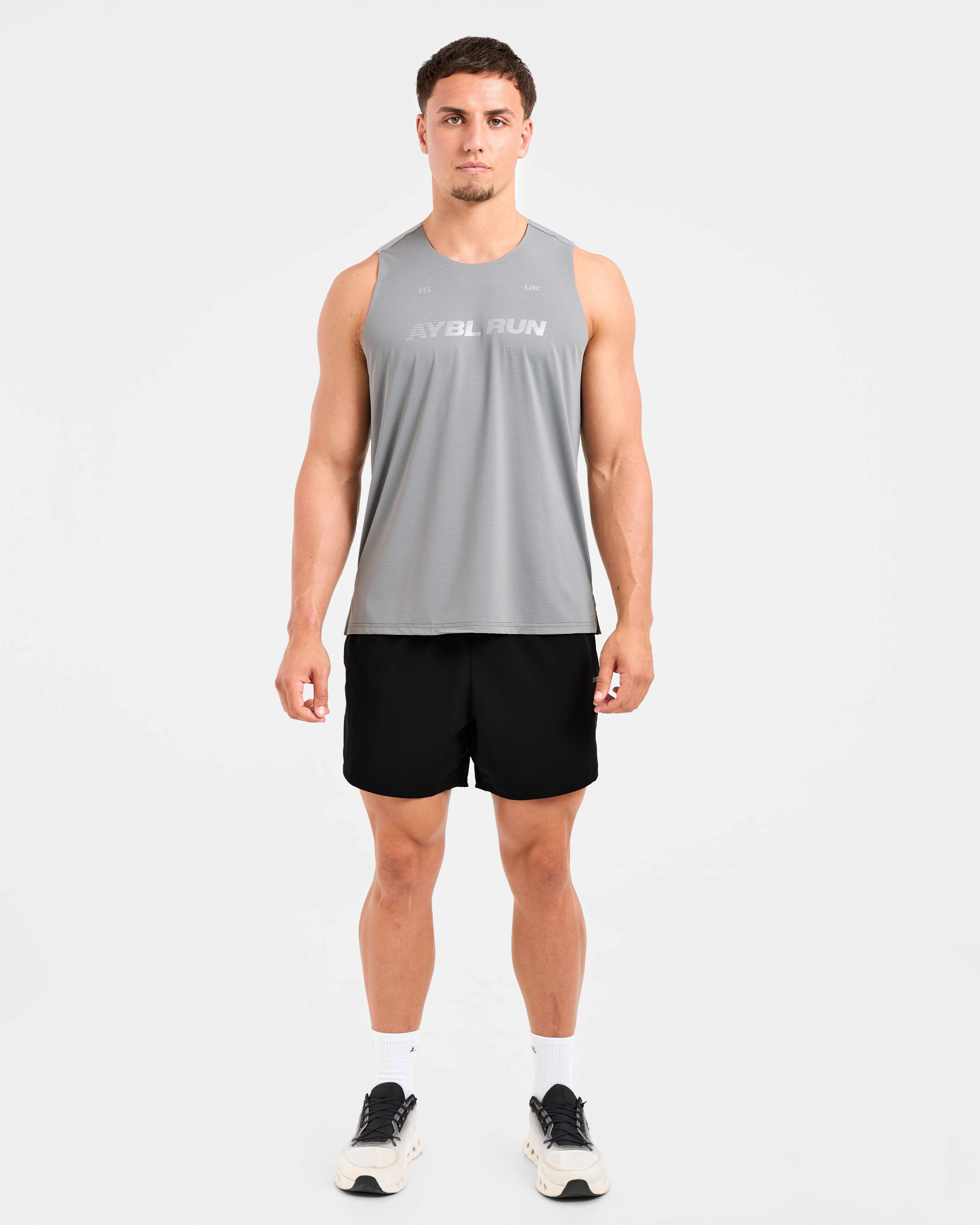 Run Speed Shorts - Schwarz
