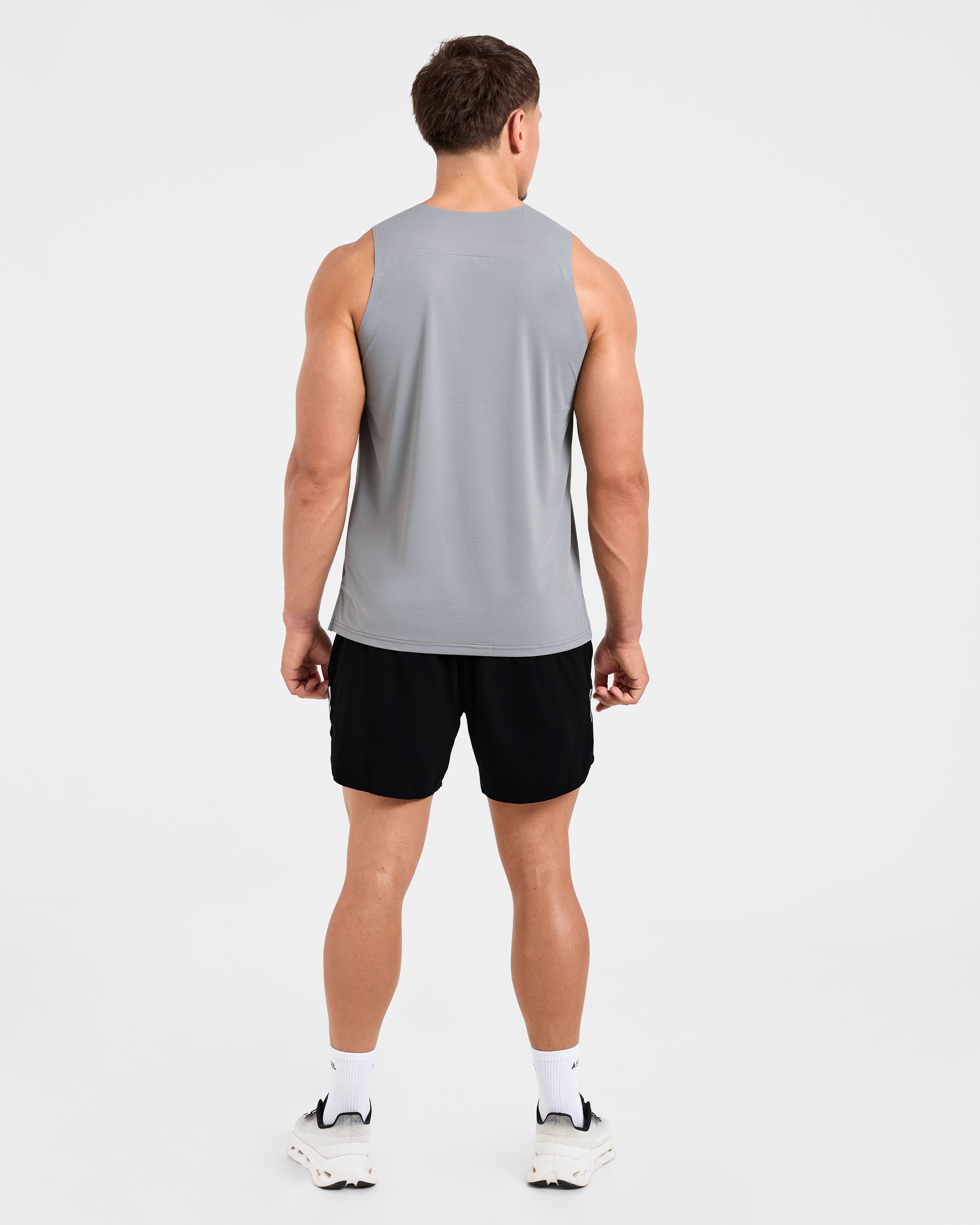 Run Speed Shorts - Schwarz