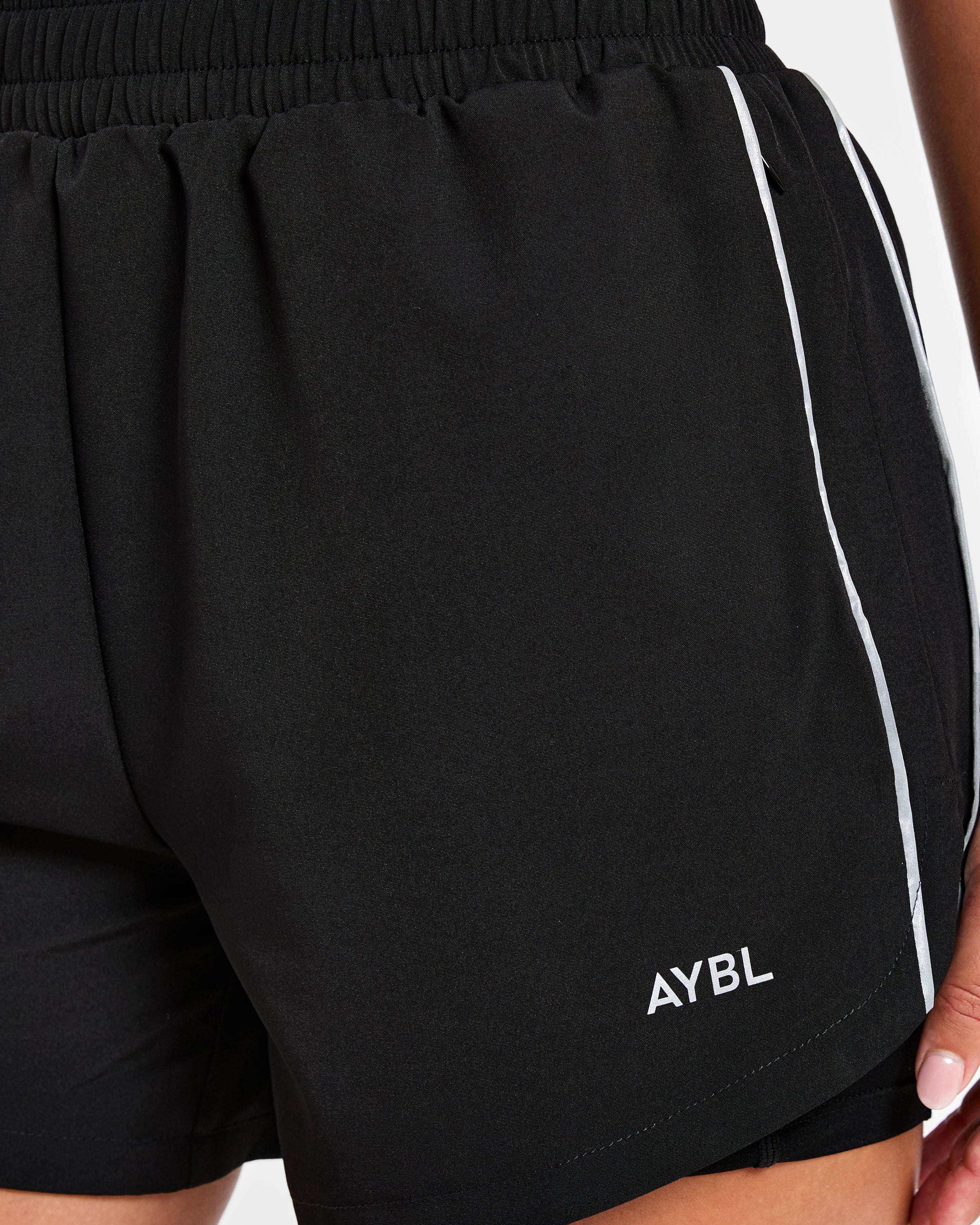 Run 2 in 1 Shorts - Schwarz
