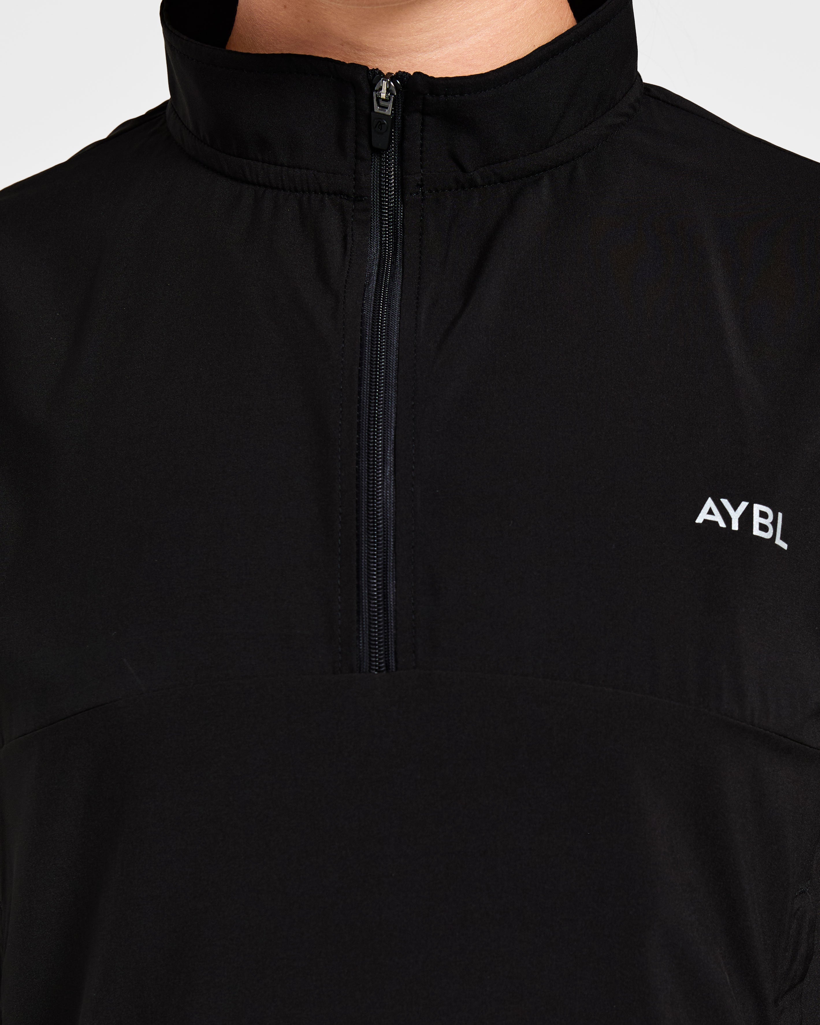 Run 1/2 Zip Jacket - Schwarz