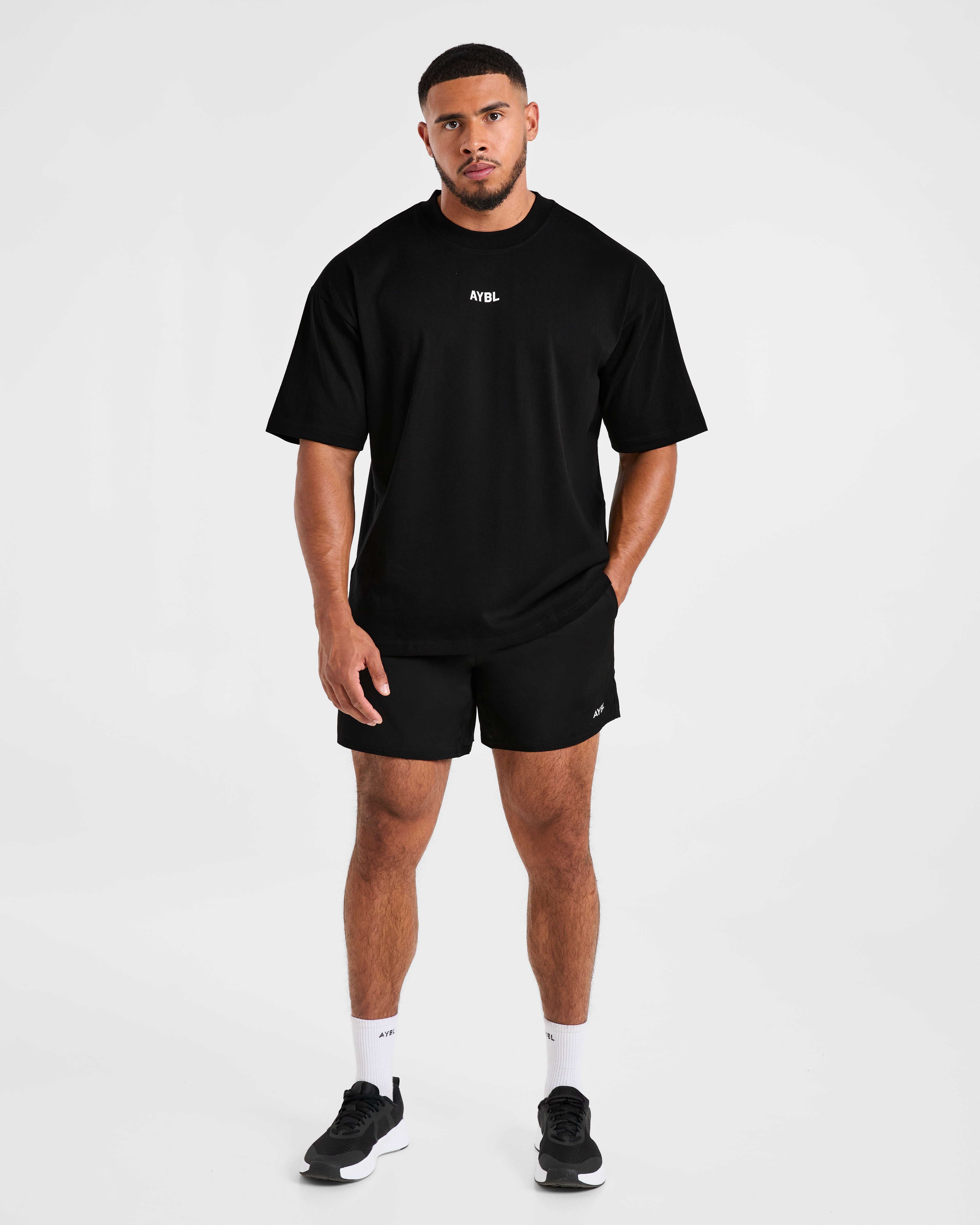 Cam Kissel x Persist Oversized T Shirt - Schwarz