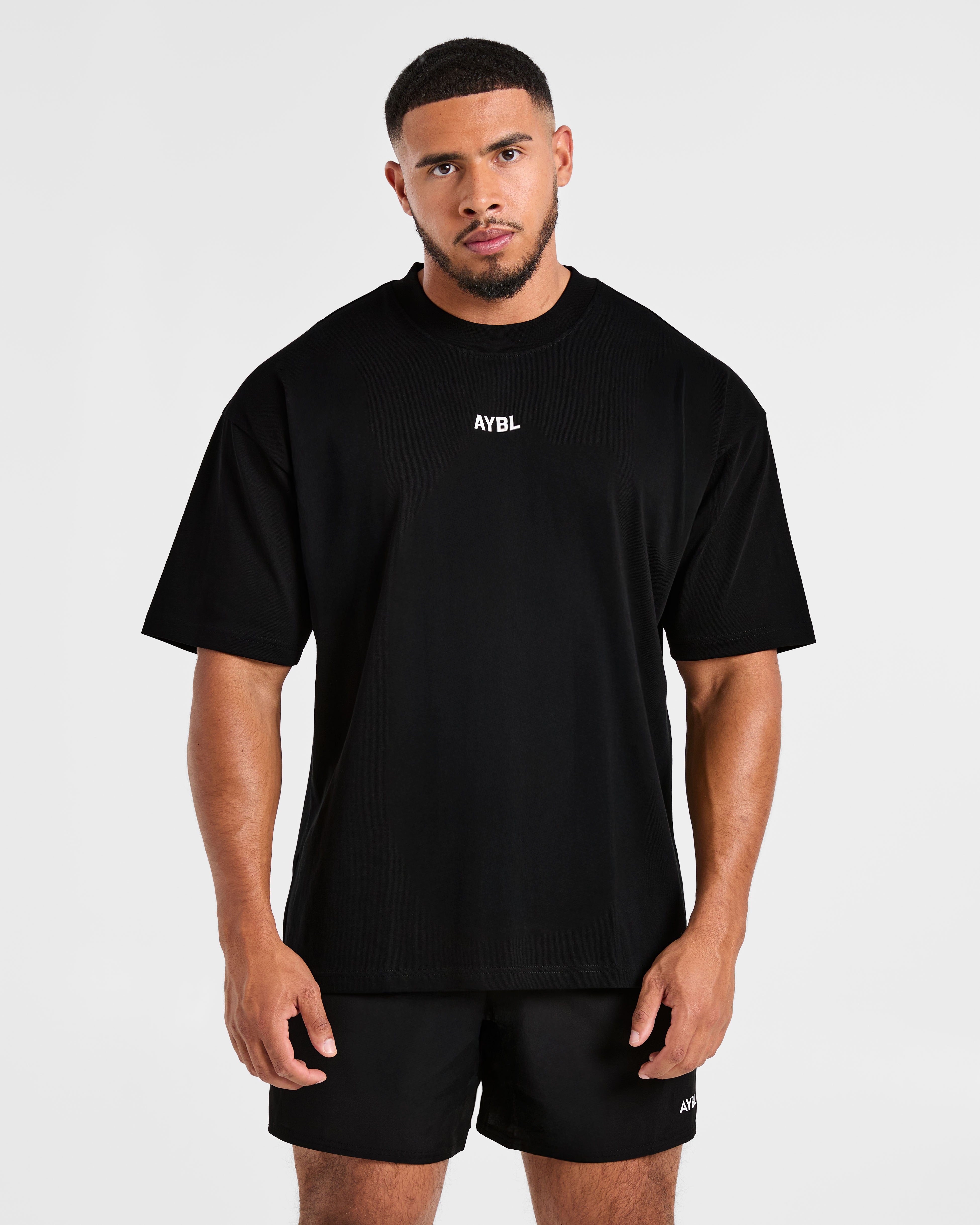Cam Kissel x Persist Oversized T Shirt - Schwarz