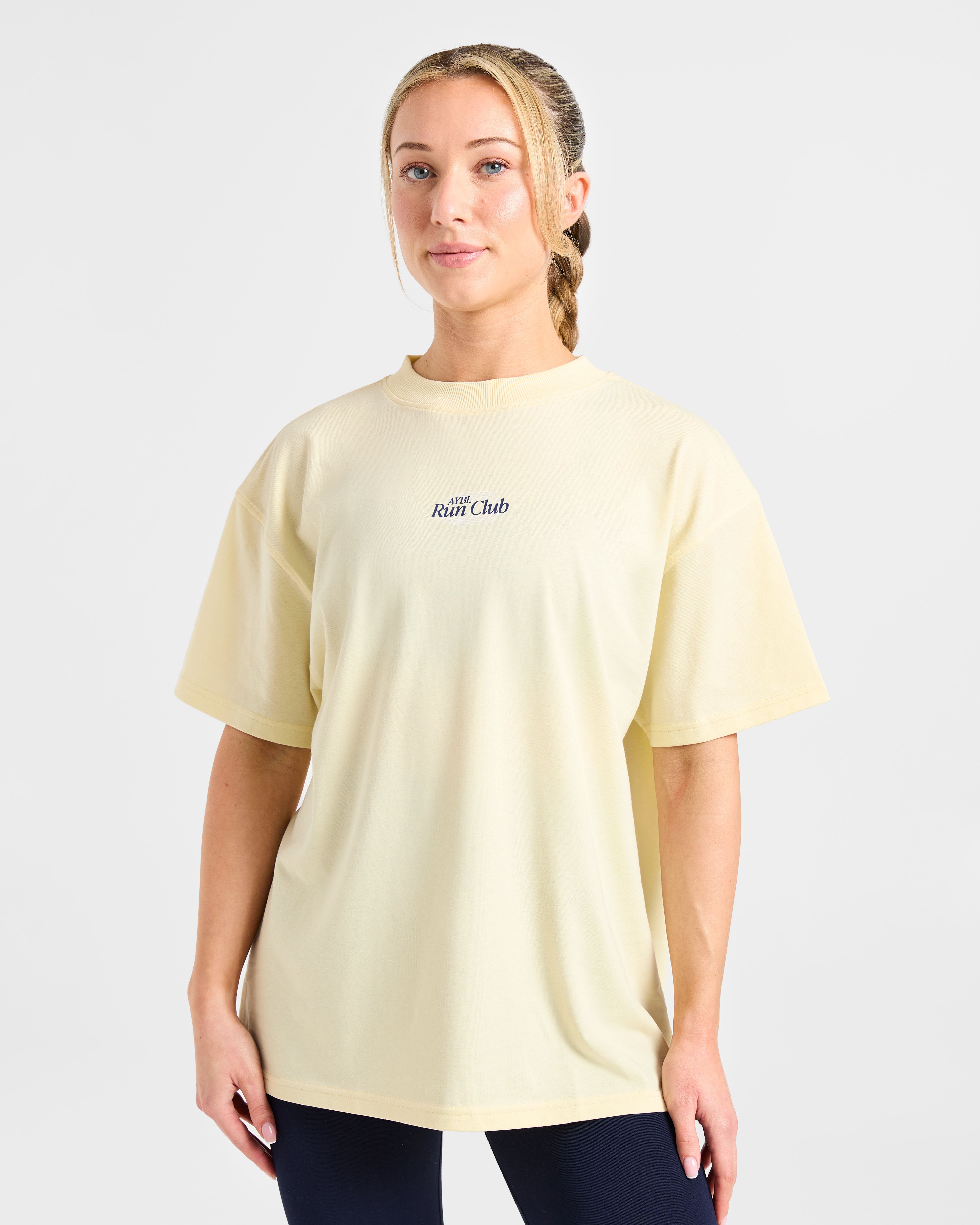 Run Club Oversized T Shirt - Butter Gelb
