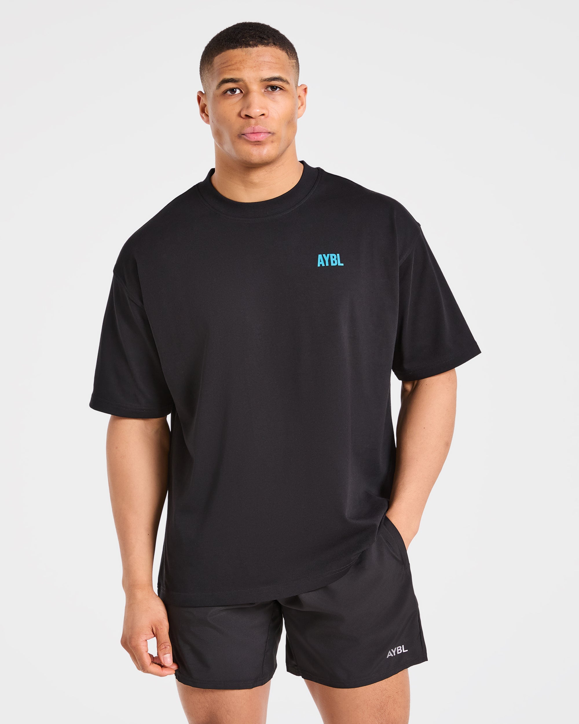 AYBL Iron Club Oversized T Shirt - Schwarz