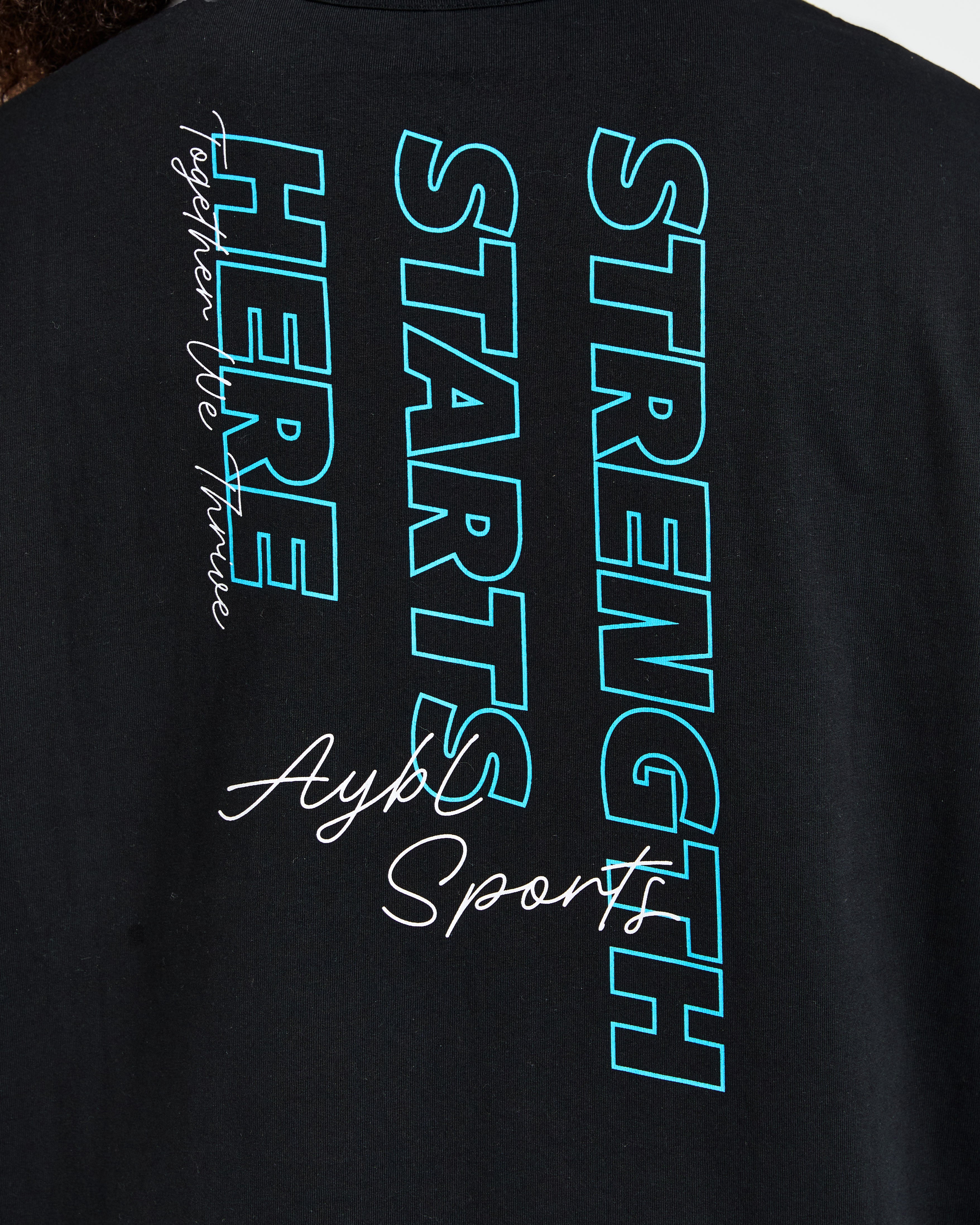 Strength Starts Here Oversized T Shirt - Schwarz/Blau