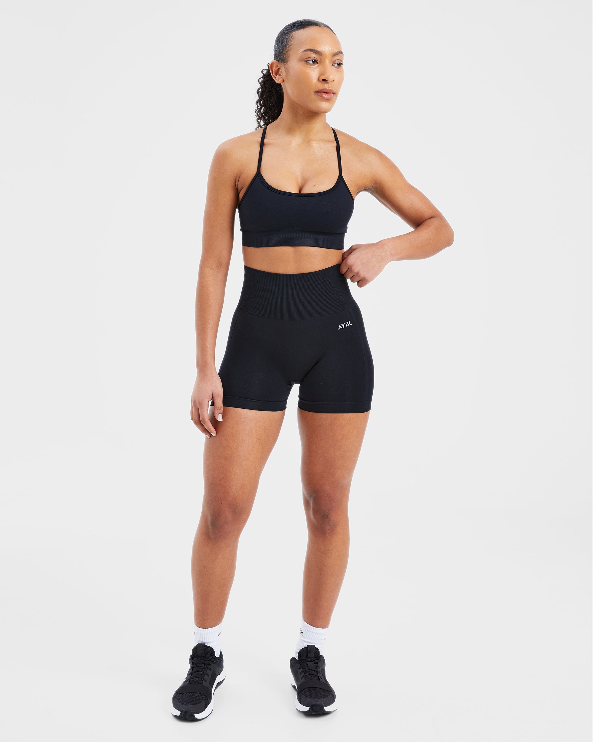 Empower Seamless Shorts - Schwarz
