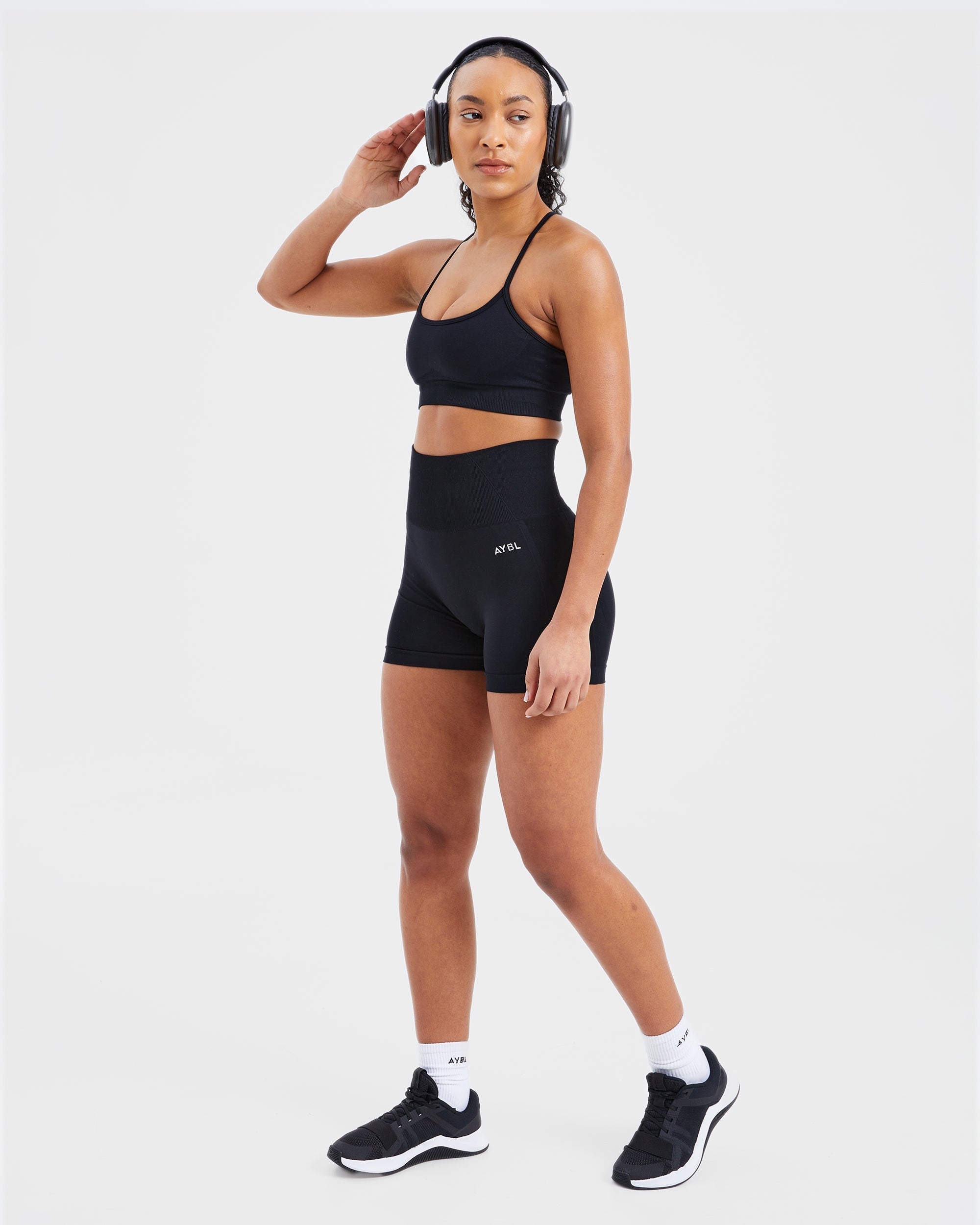 Empower Seamless Shorts - Schwarz