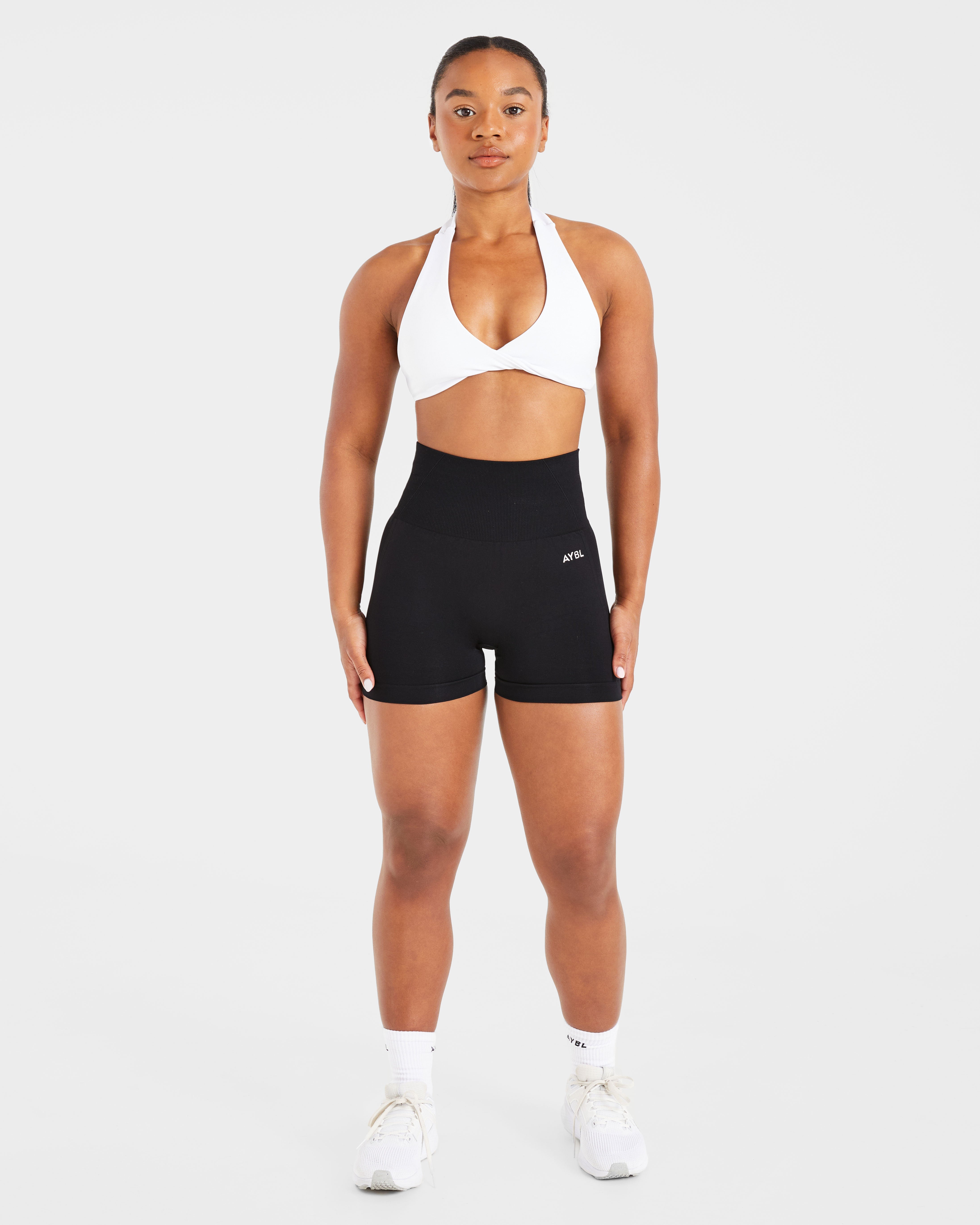 Essential Halterneck Sports Bra - Weiß