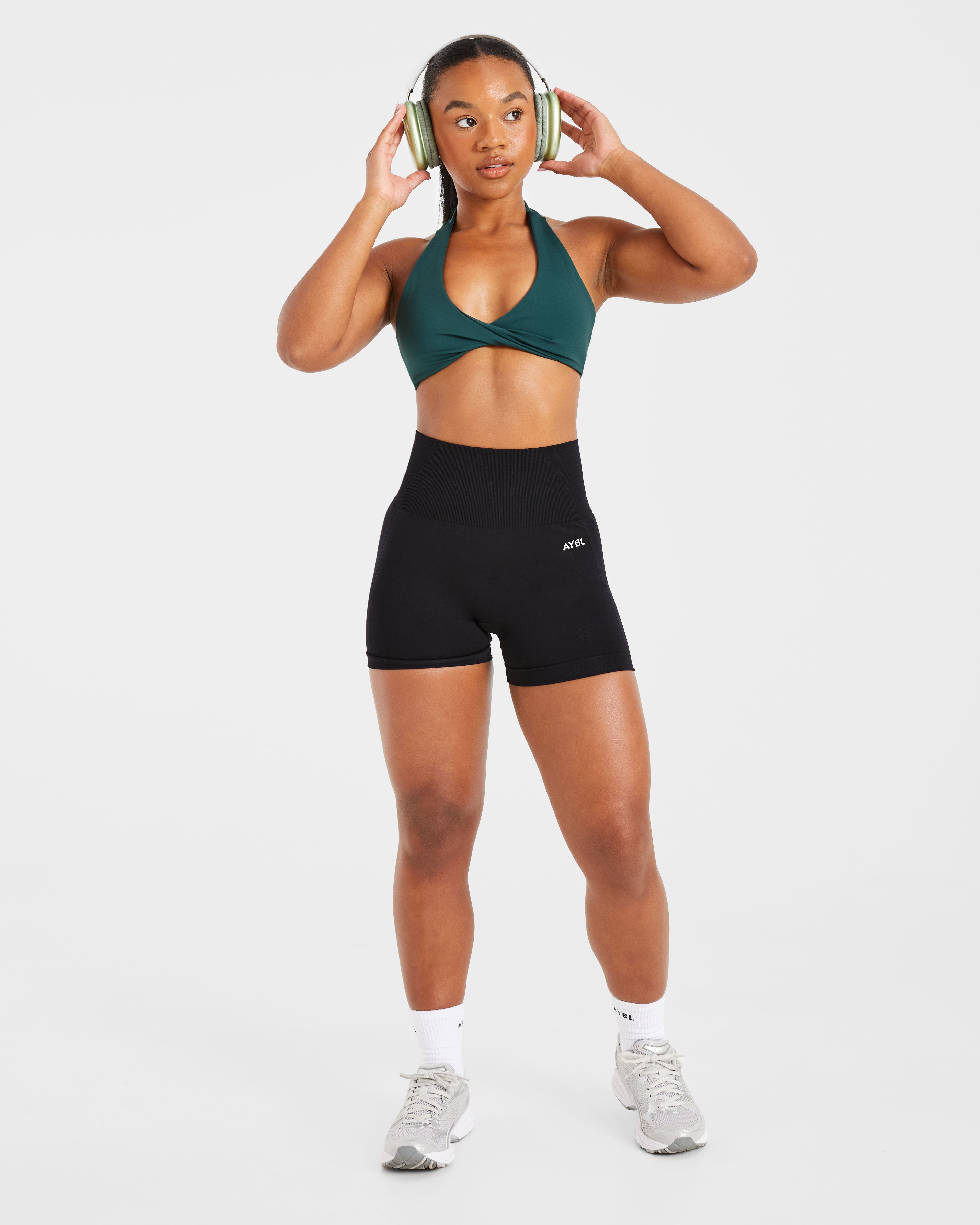 Essential Halterneck Sports Bra - Deep Grün