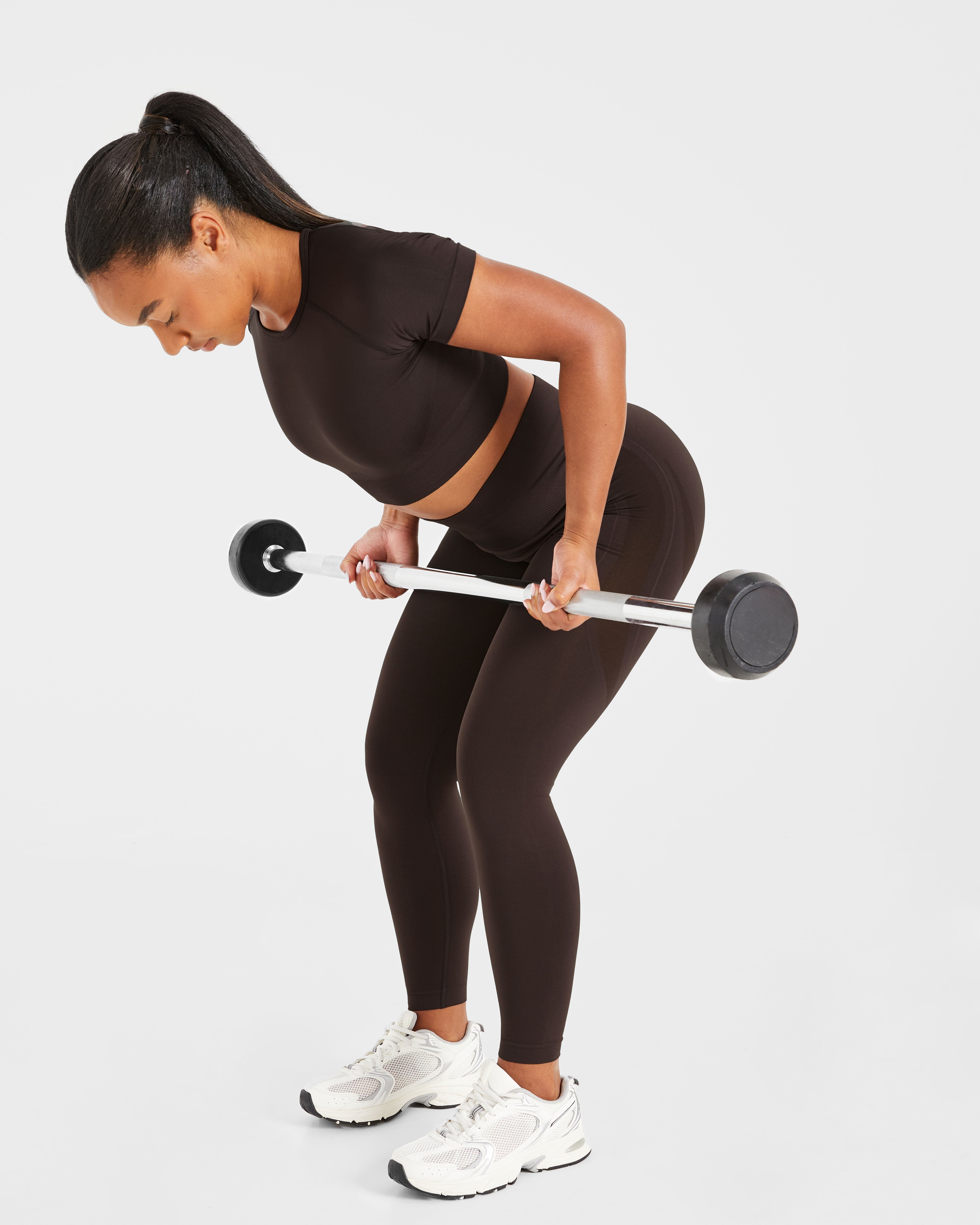 Empower Seamless Crop Top - Cocoa Braun