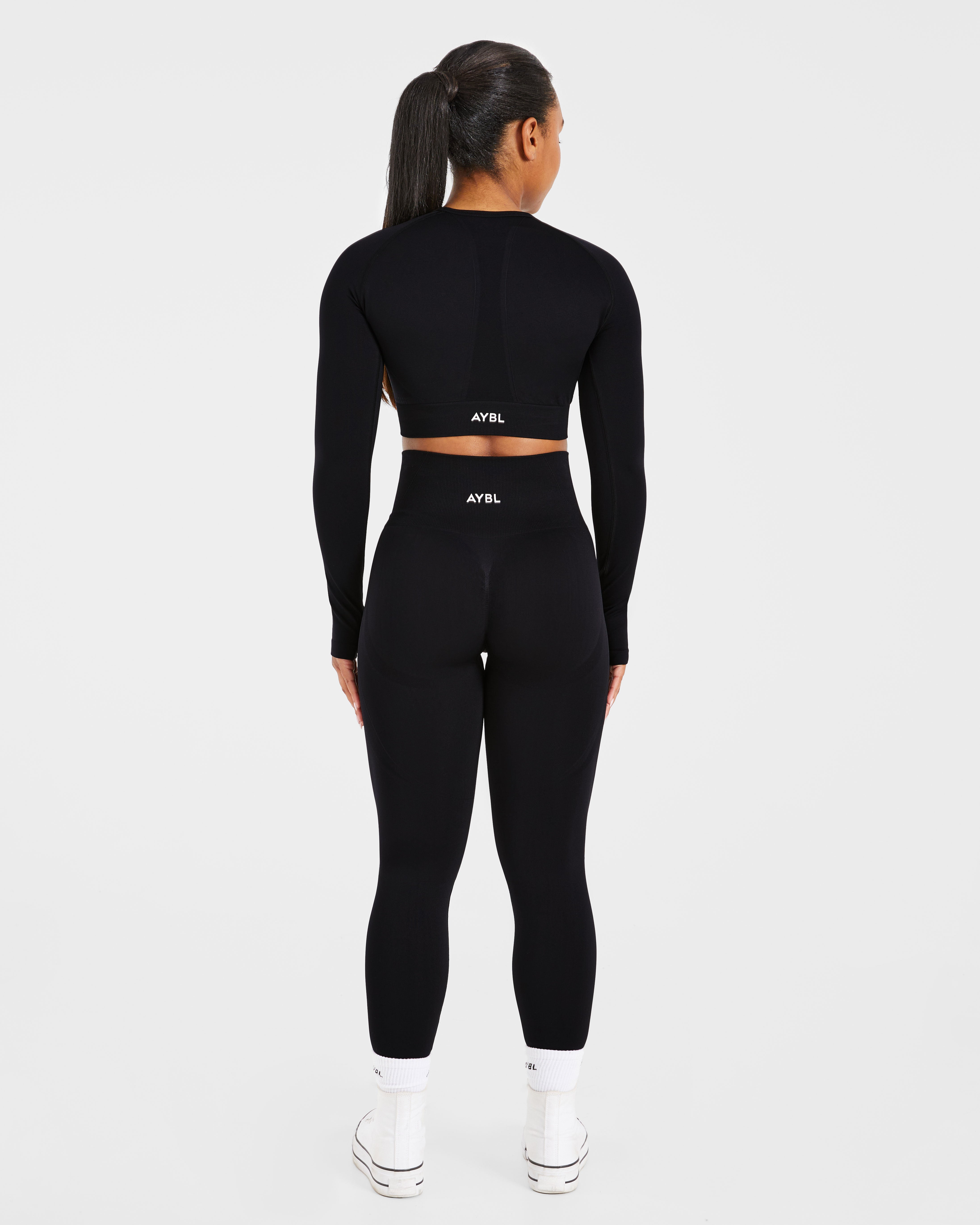 Empower Seamless Long Sleeve Crop Top - Schwarz