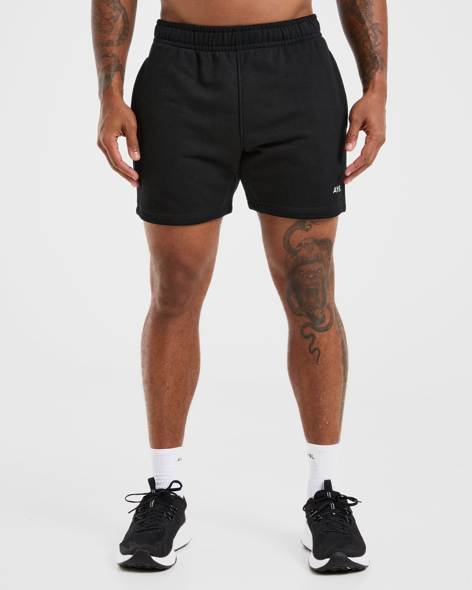 Essential Lightweight 5" Shorts - Schwarz
