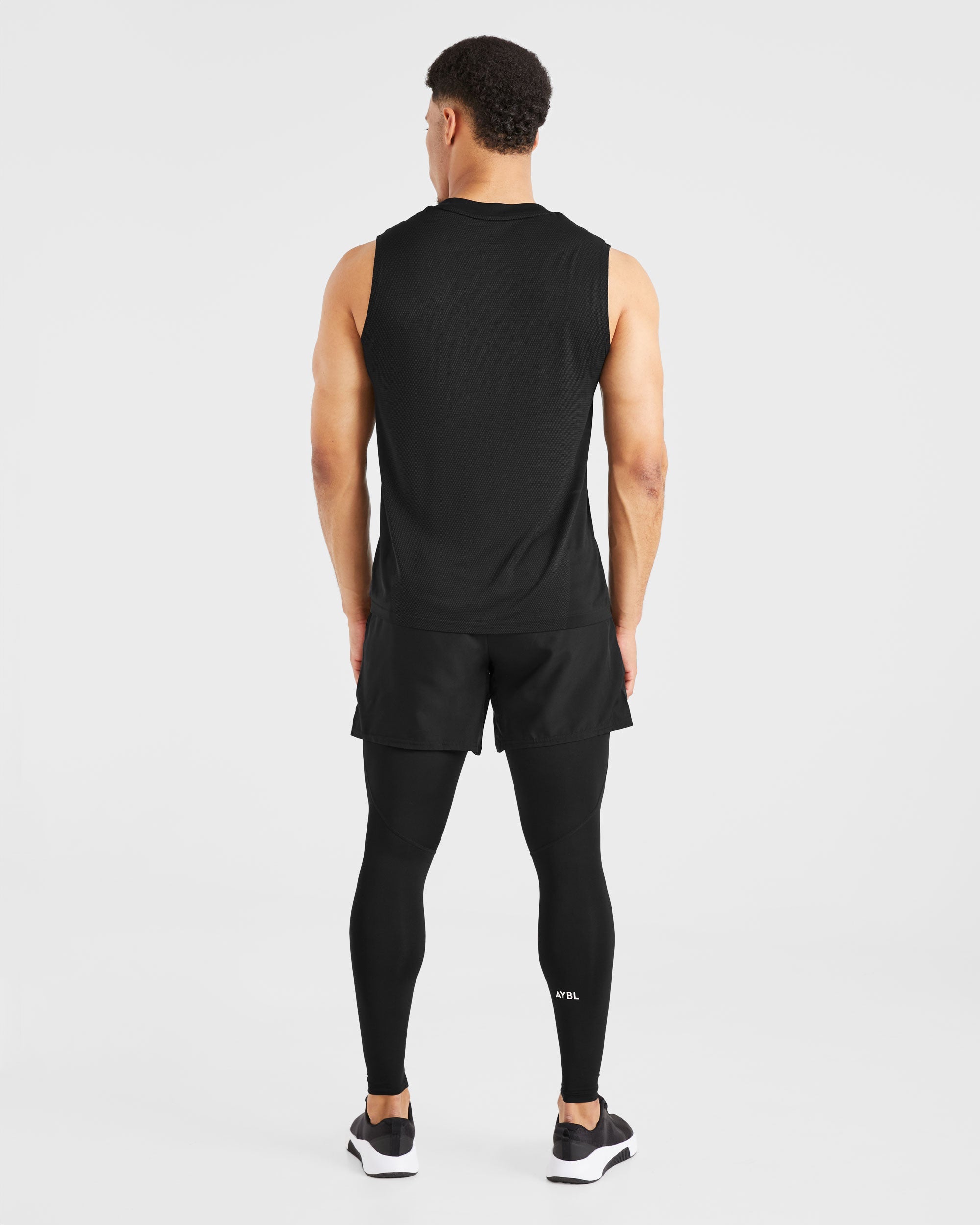 Essential Base Layer Leggings - Schwarz