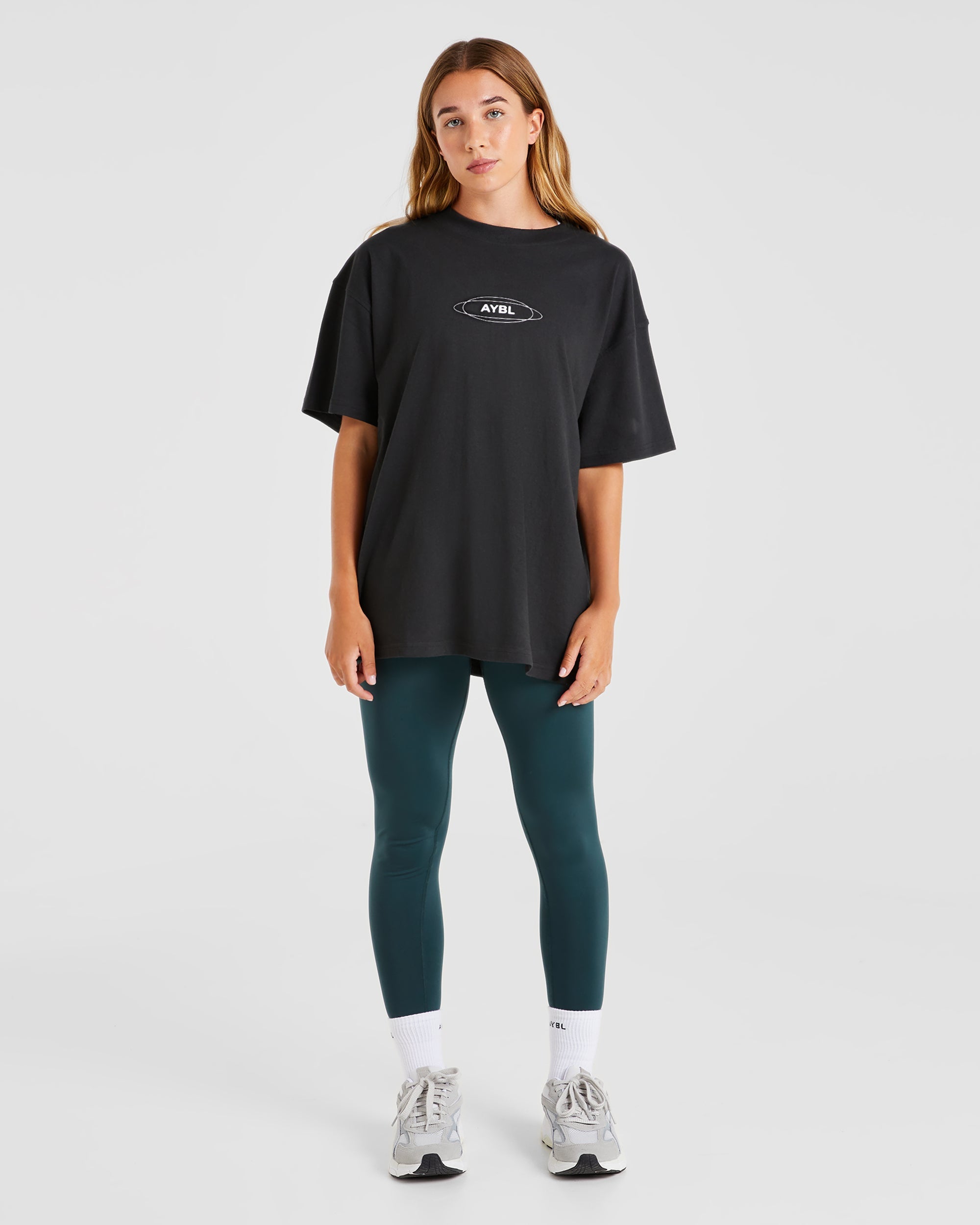 AYBL Cosmic Oversized T Shirt - Schwarz