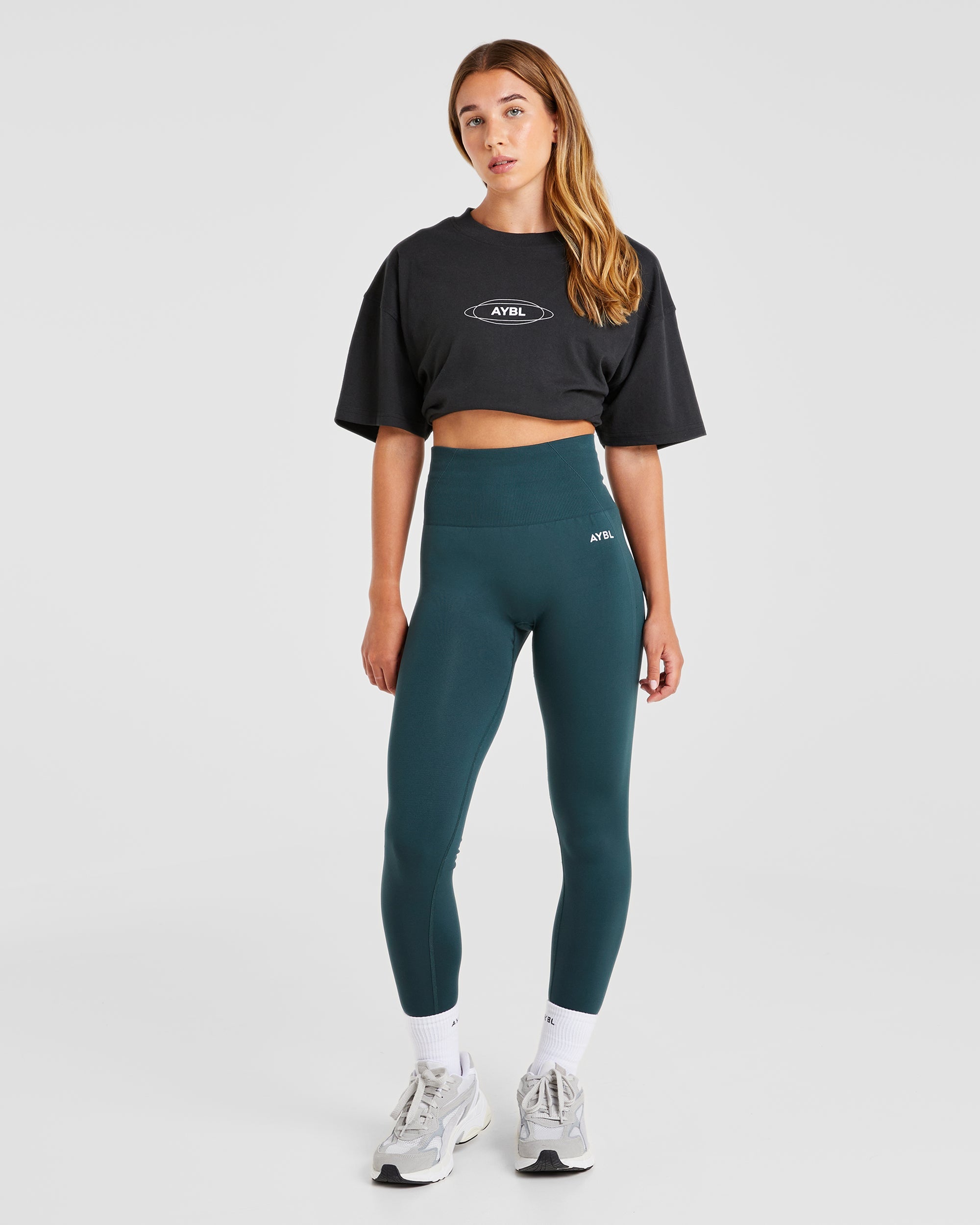 AYBL Cosmic Oversized T Shirt - Schwarz