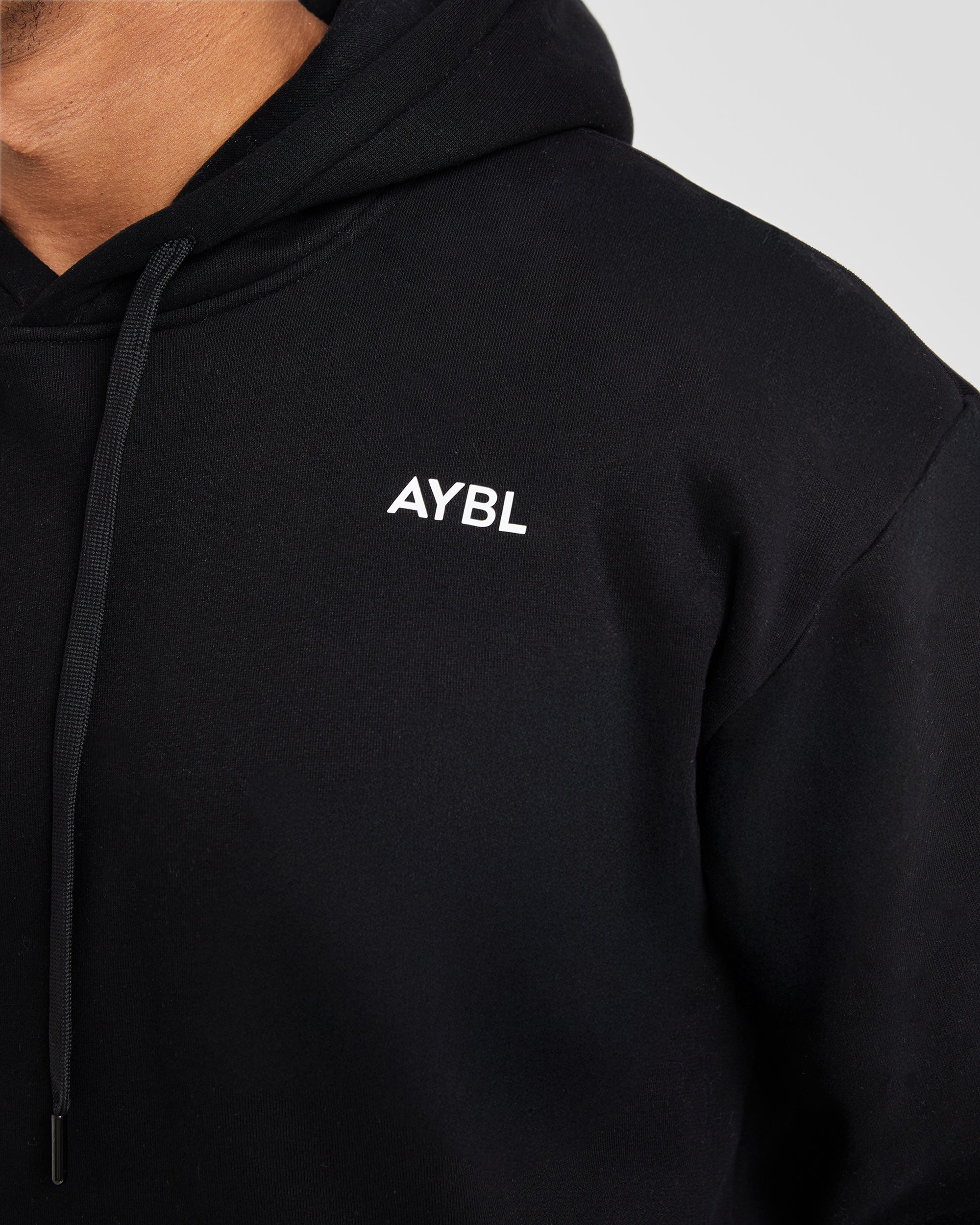 Essential Hoodie - Schwarz