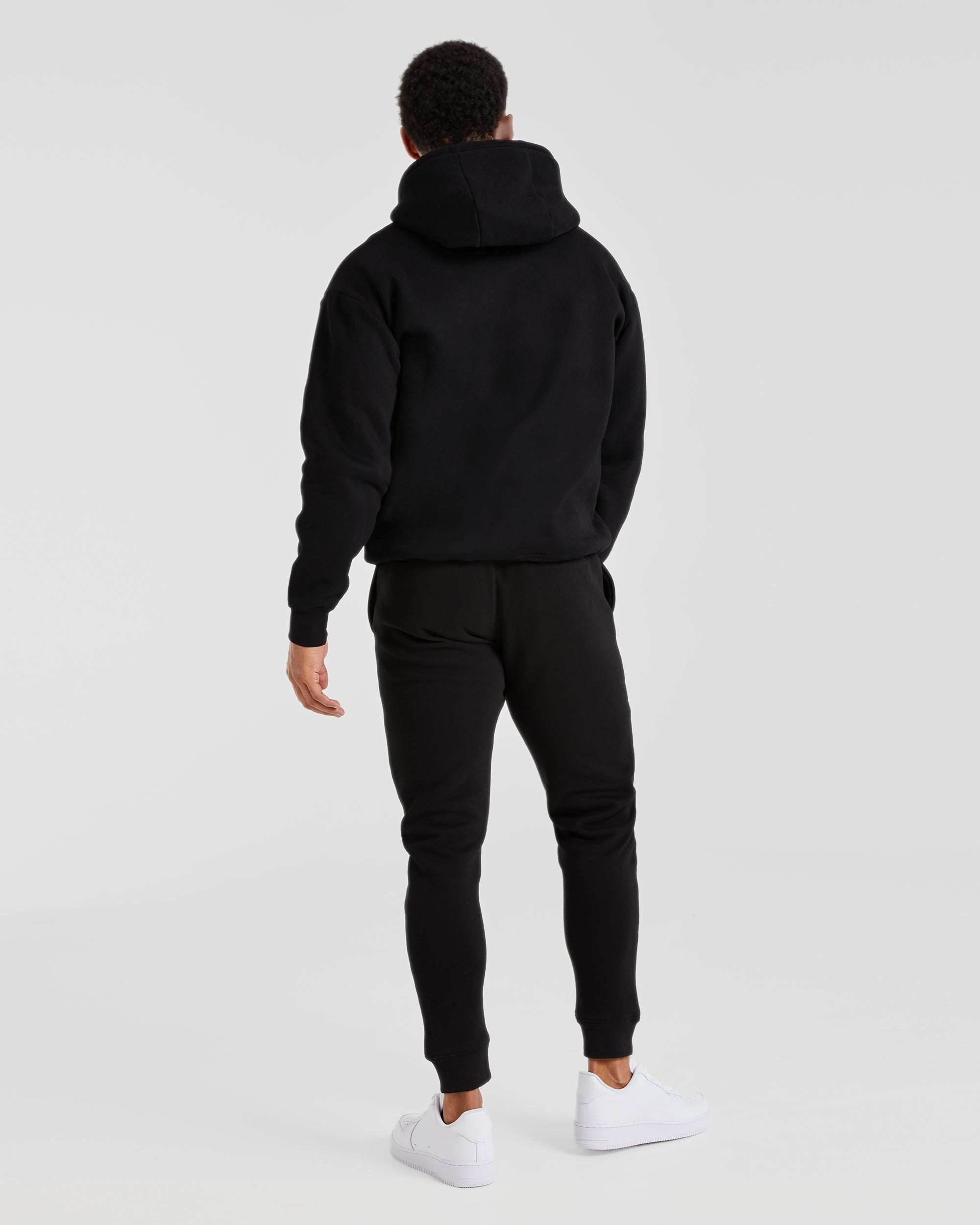 Essential Hoodie - Schwarz