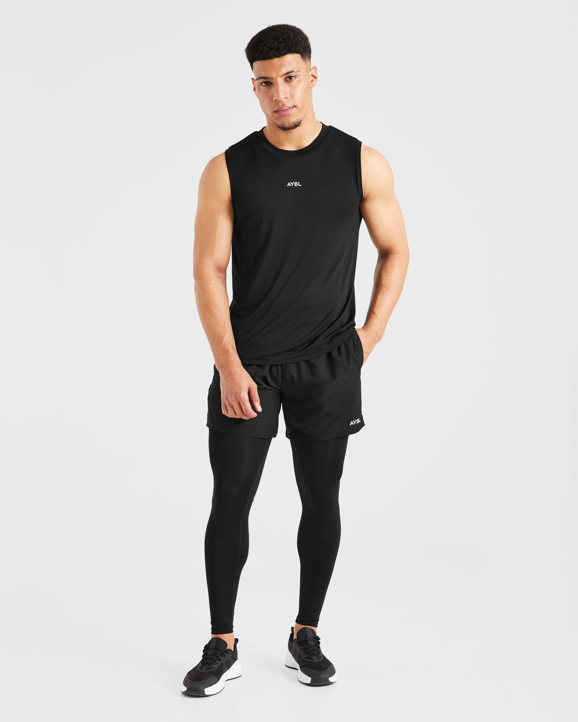 Essential Base Layer Leggings - Schwarz