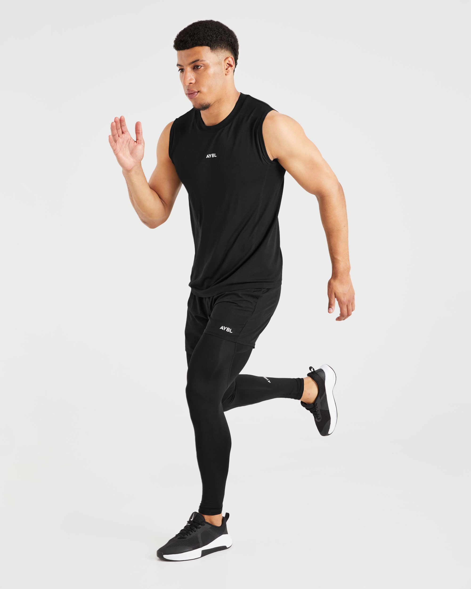 Essential Base Layer Leggings - Schwarz