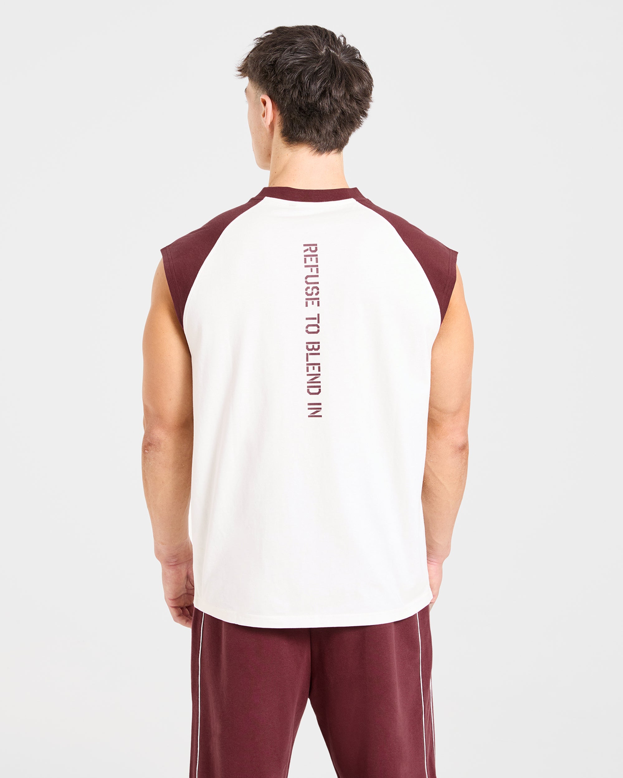 Cam Kissel x Contrast Oversized Tank - Off Weiß/Burgundy