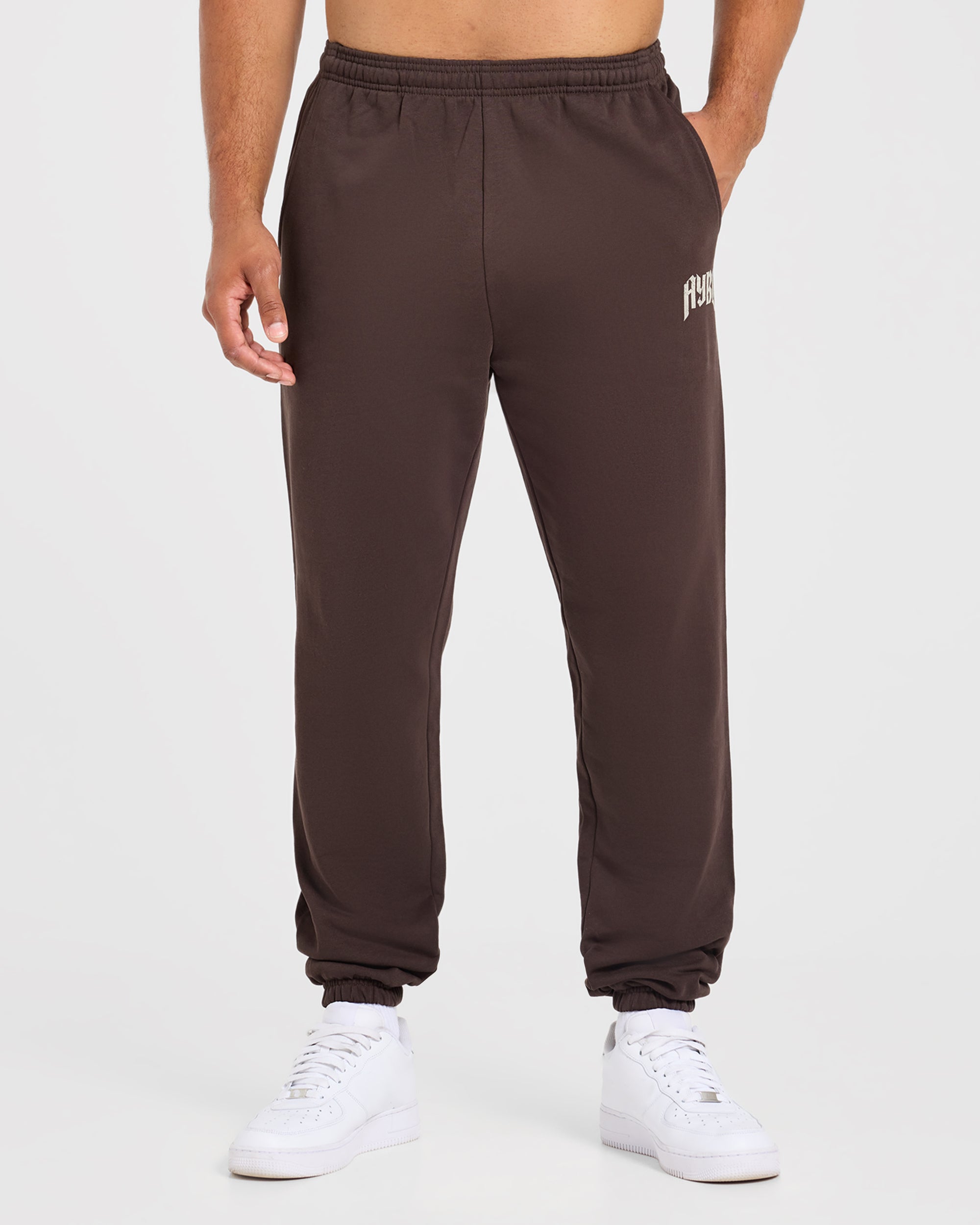 Heavy Lifting Gothic Oversized Joggers - Braun/Cream