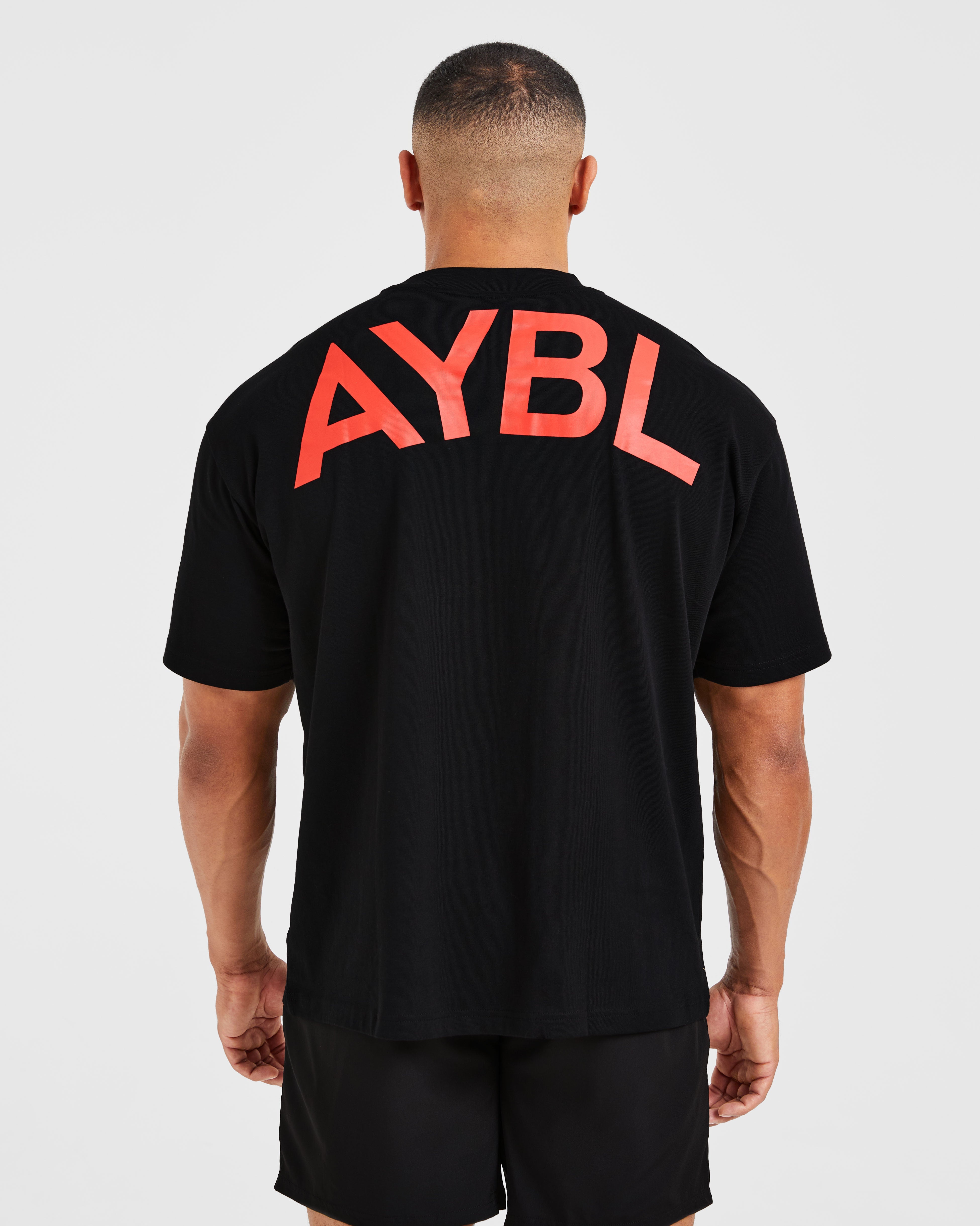 Essential Oversized T Shirt - Schwarz/Rot