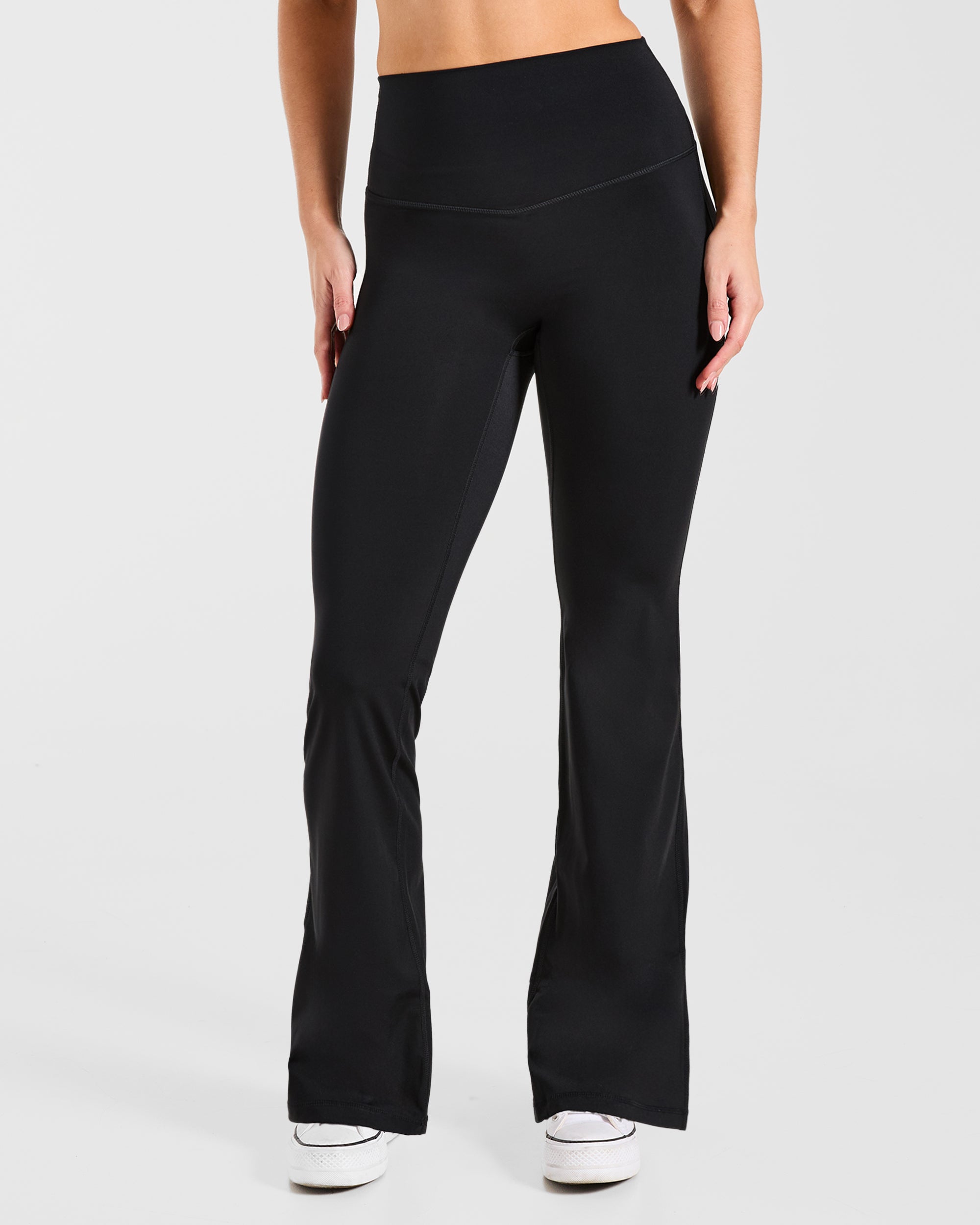Sculpt Flared Leggings - Schwarz