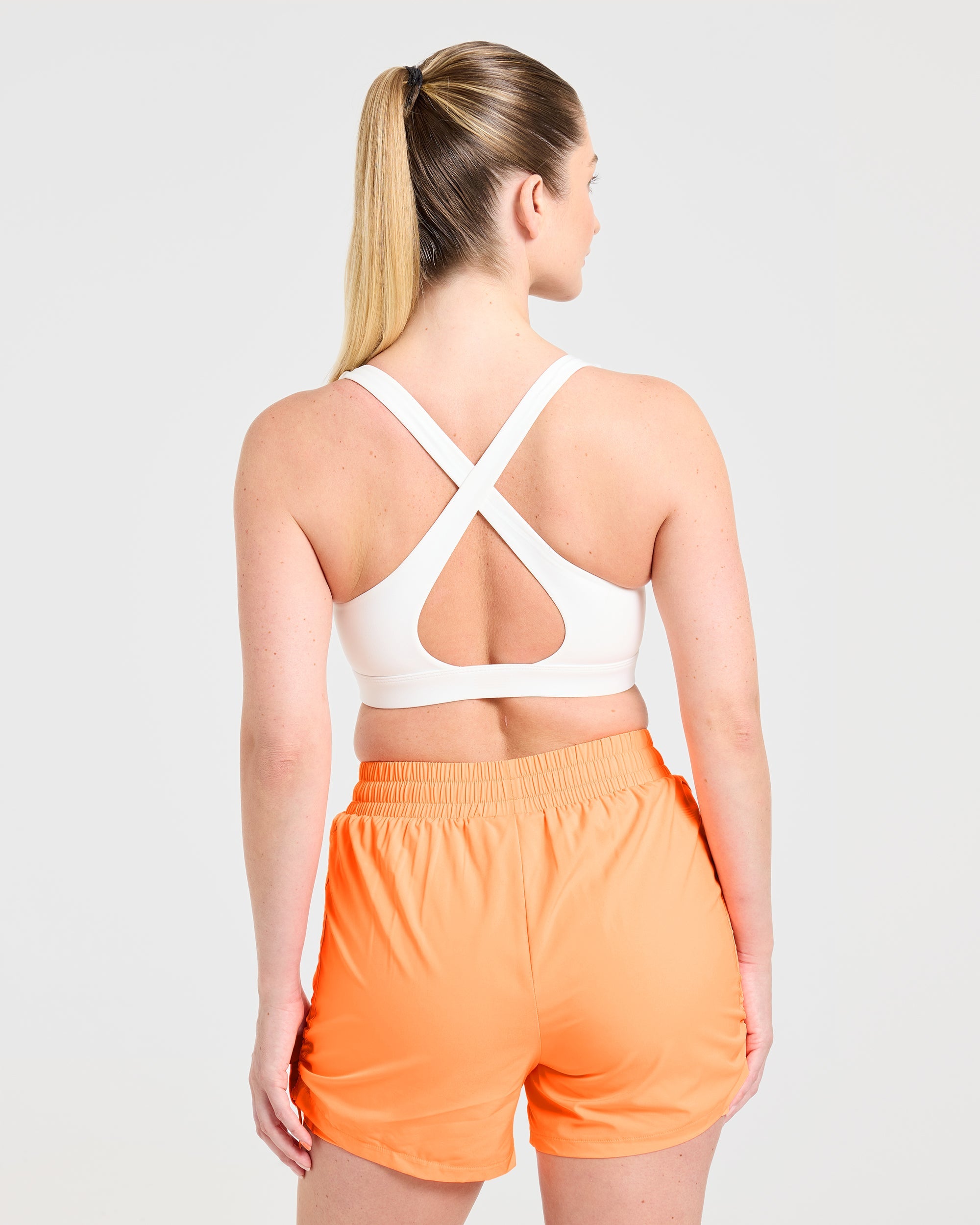 Run Cross Back Sports Bra - Weiß