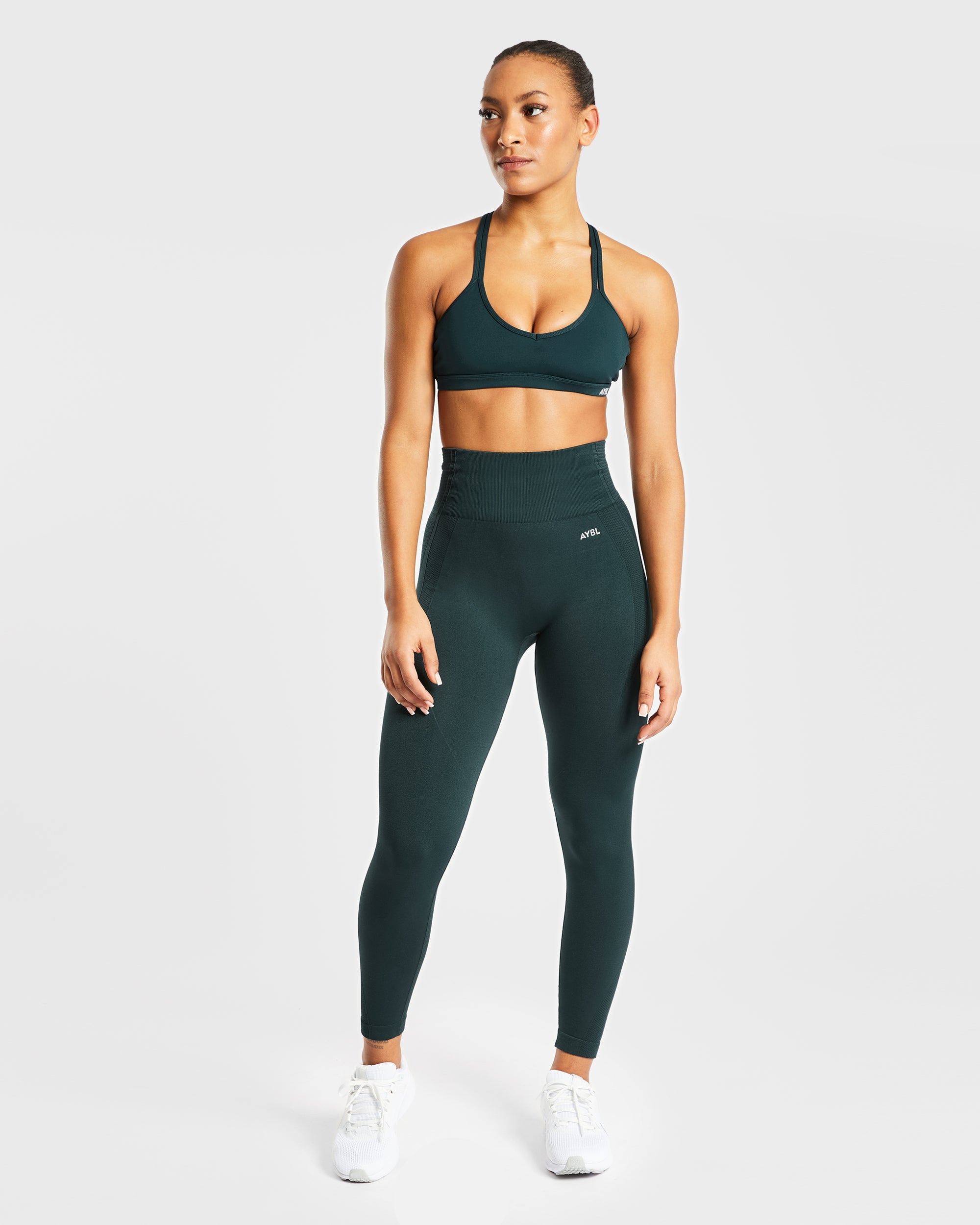 Essential Strappy Sports Bra - Forest Grün