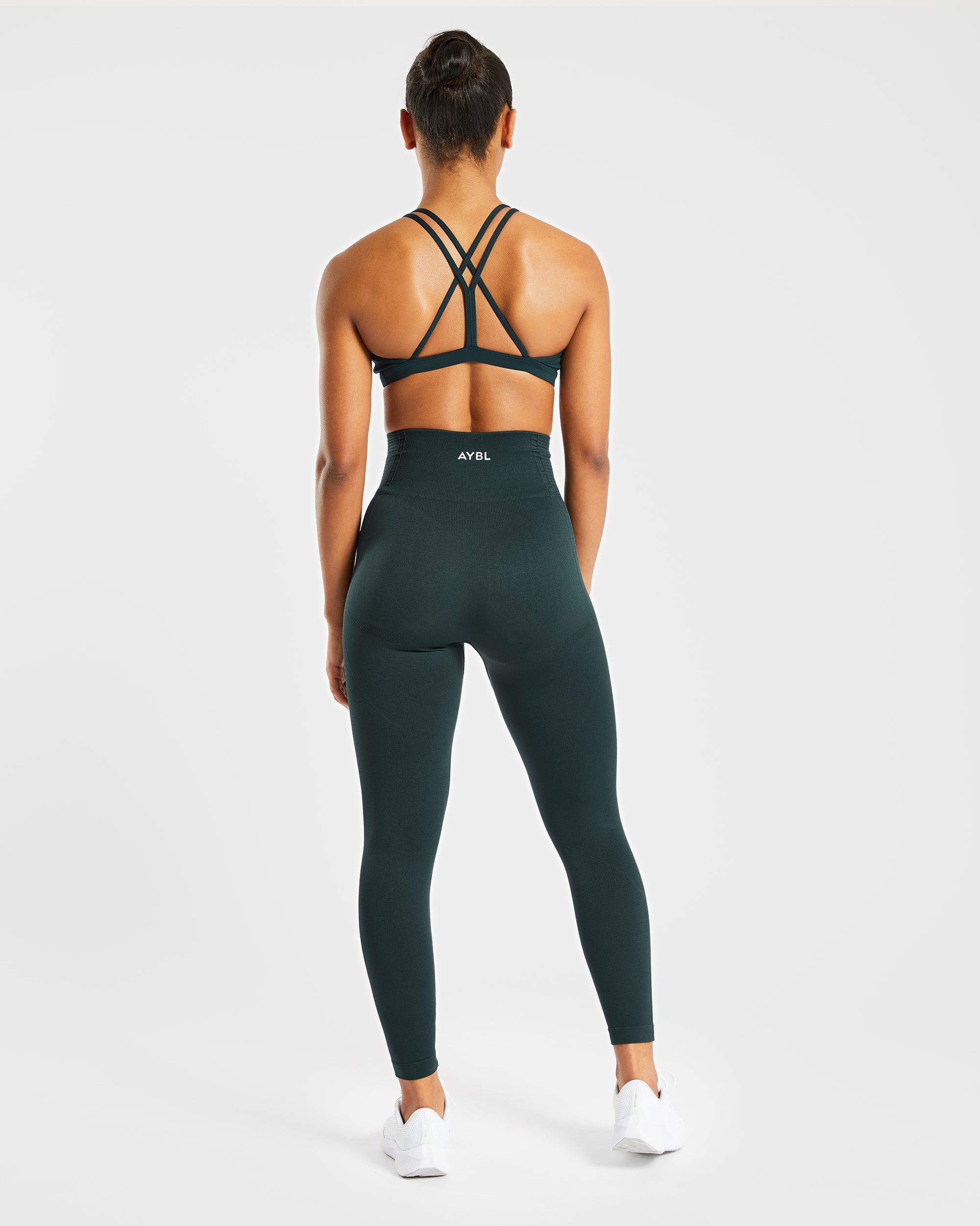 Essential Strappy Sports Bra - Forest Grün
