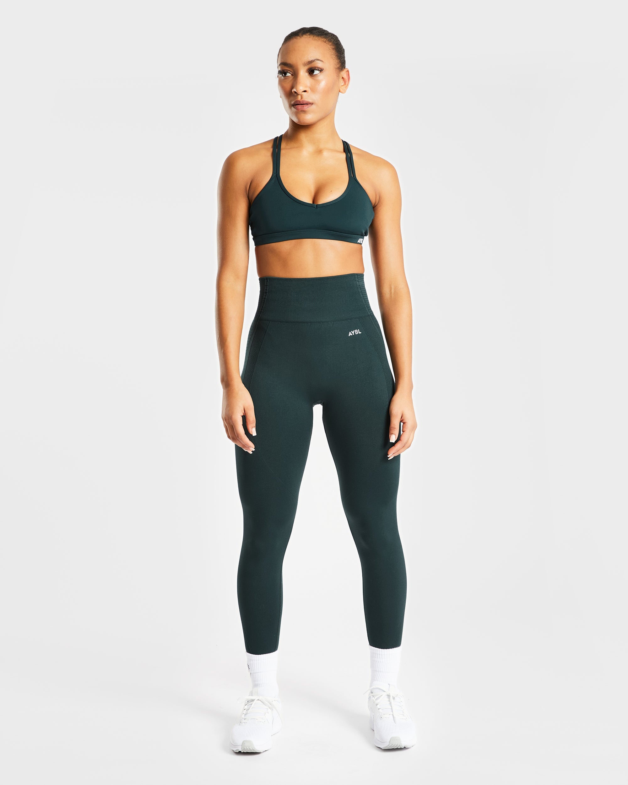 Essential Strappy Sports Bra - Forest Grün
