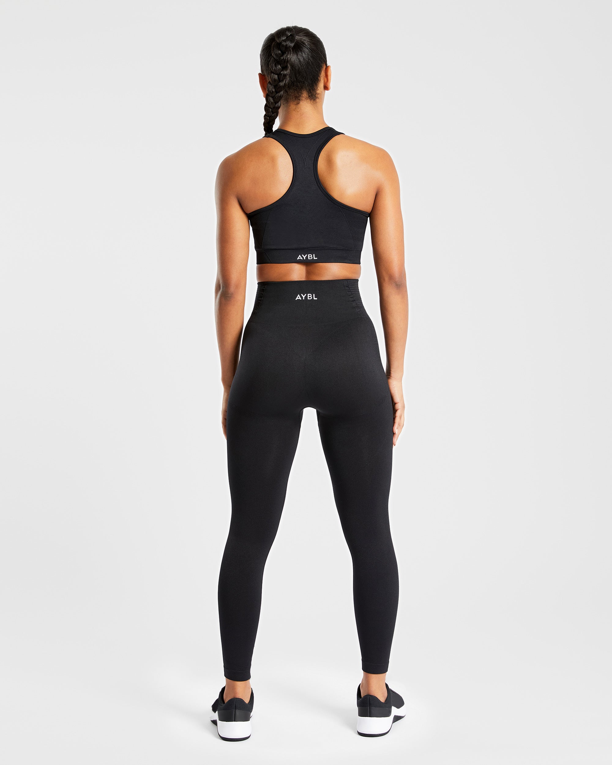 Balance V2 Seamless Sports Bra - Schwarz