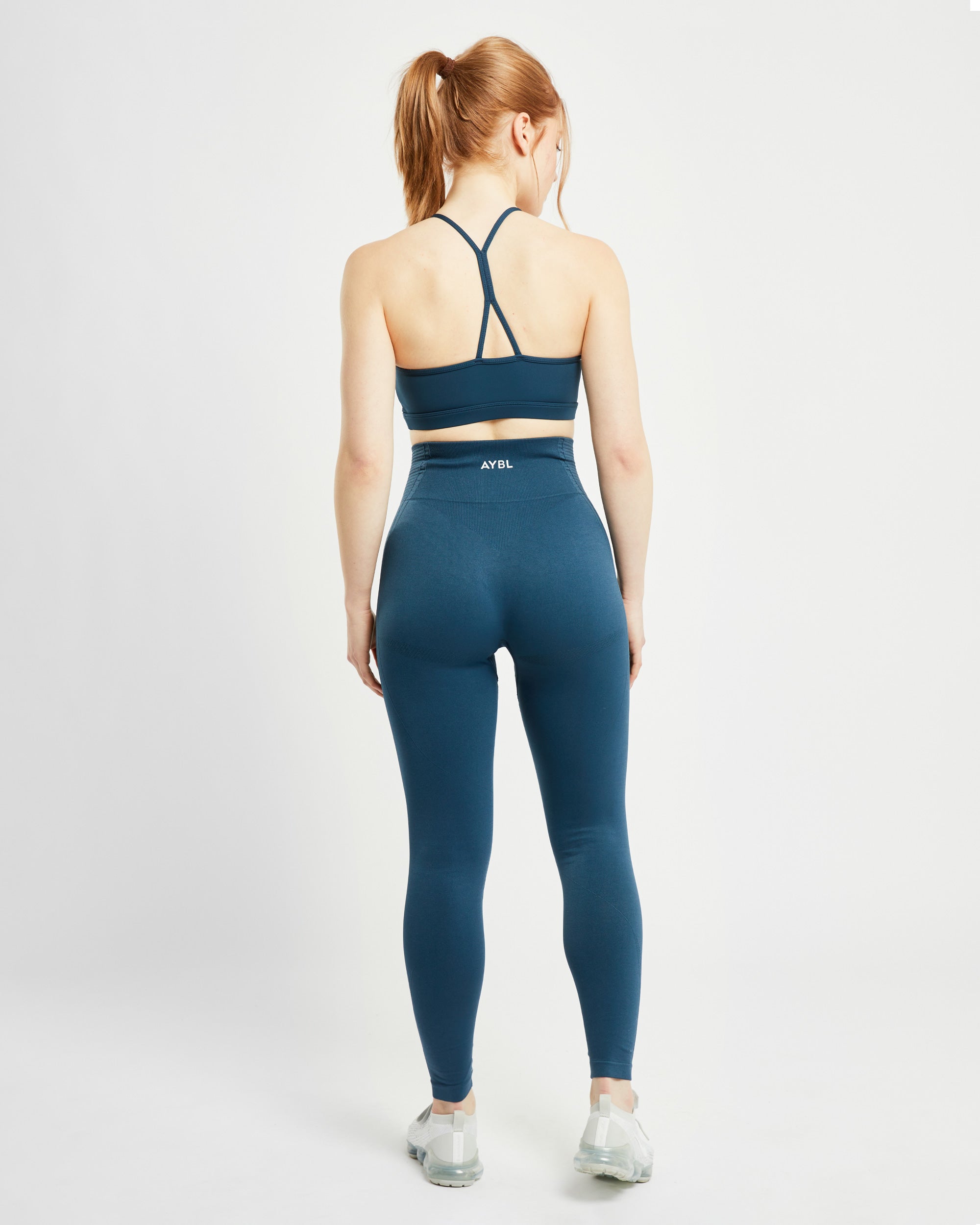 Essential Ruched Sports Bra - Marine Blau