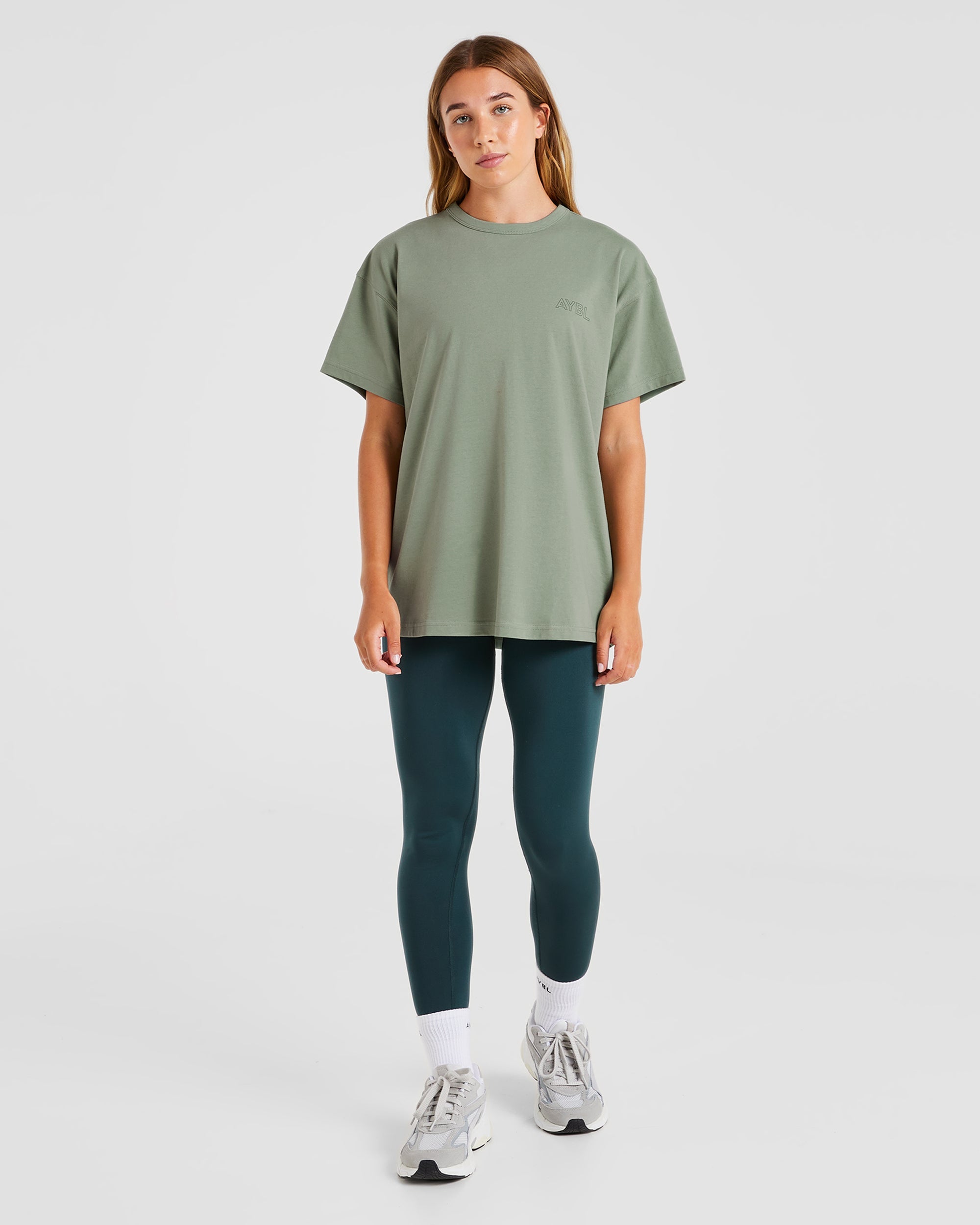 AYBL Athletics Oversized T Shirt - Grün