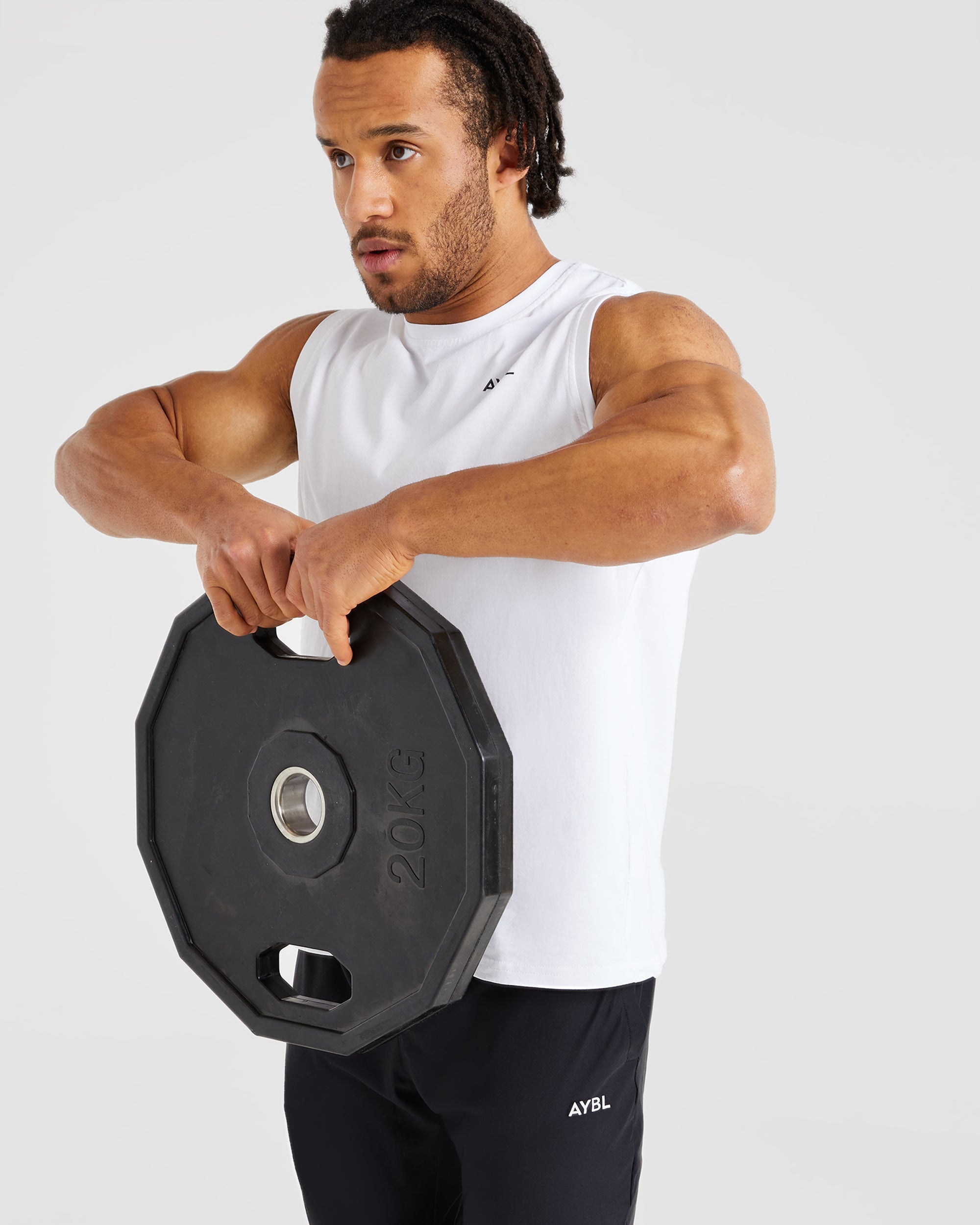 Essential Tank - Wei¤