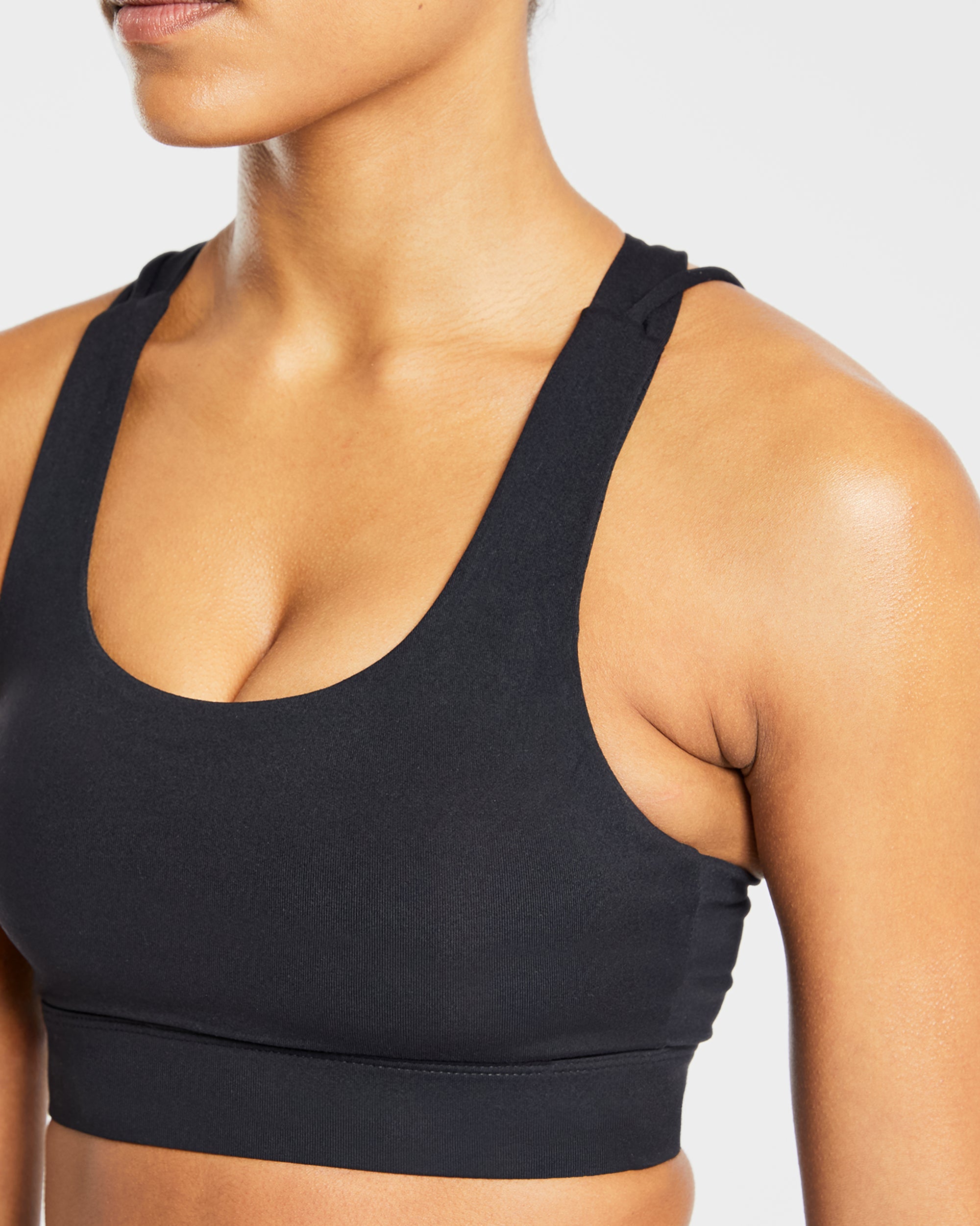 Core Sports Bra - Schwarz
