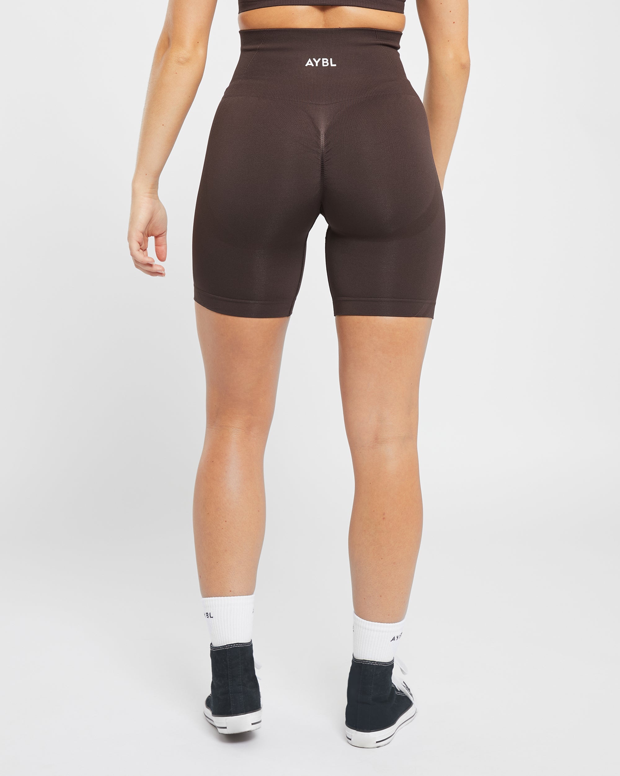Empower Seamless Cycling Shorts - Cocoa Braun