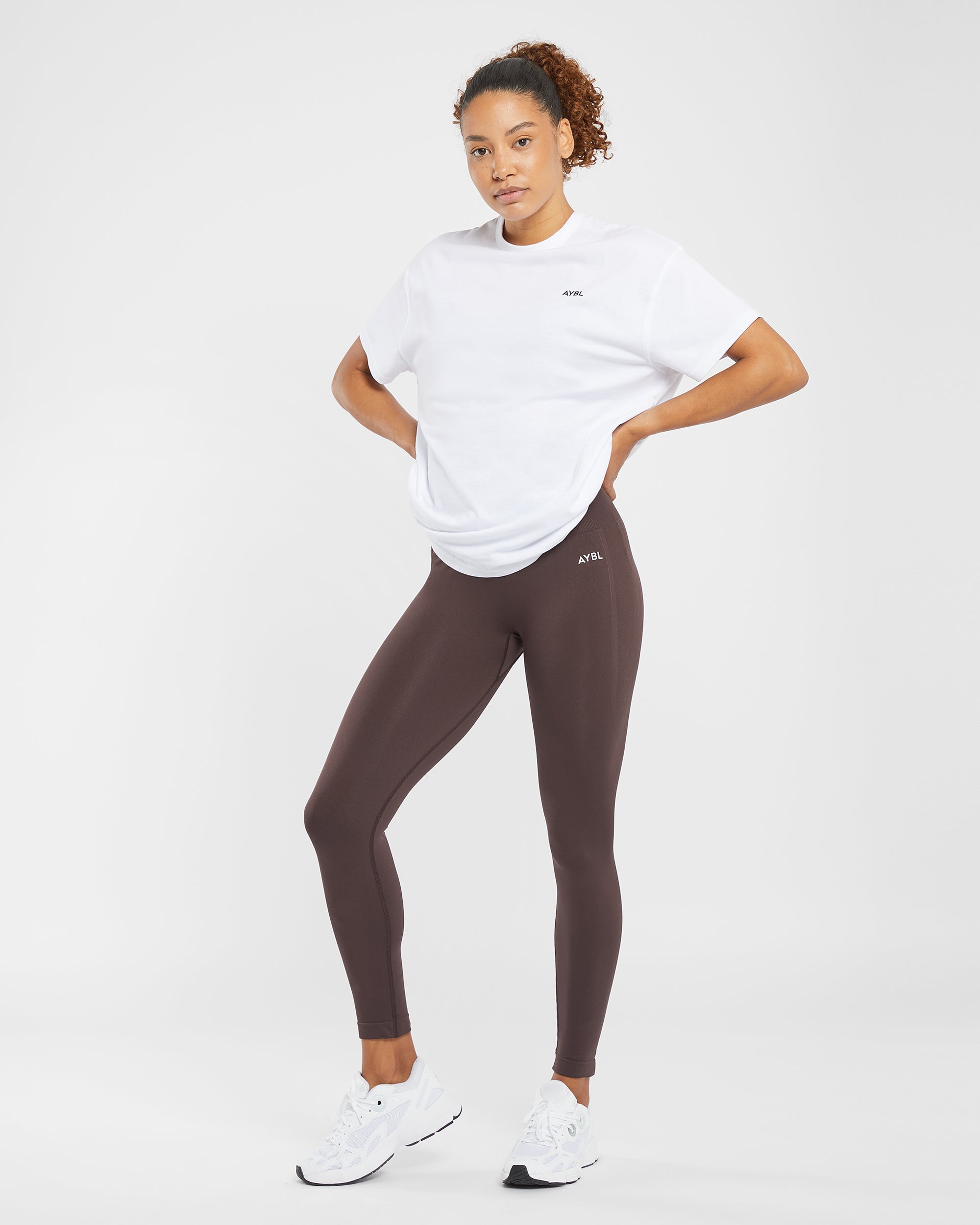 Essentials Oversized T Shirt - Weiß