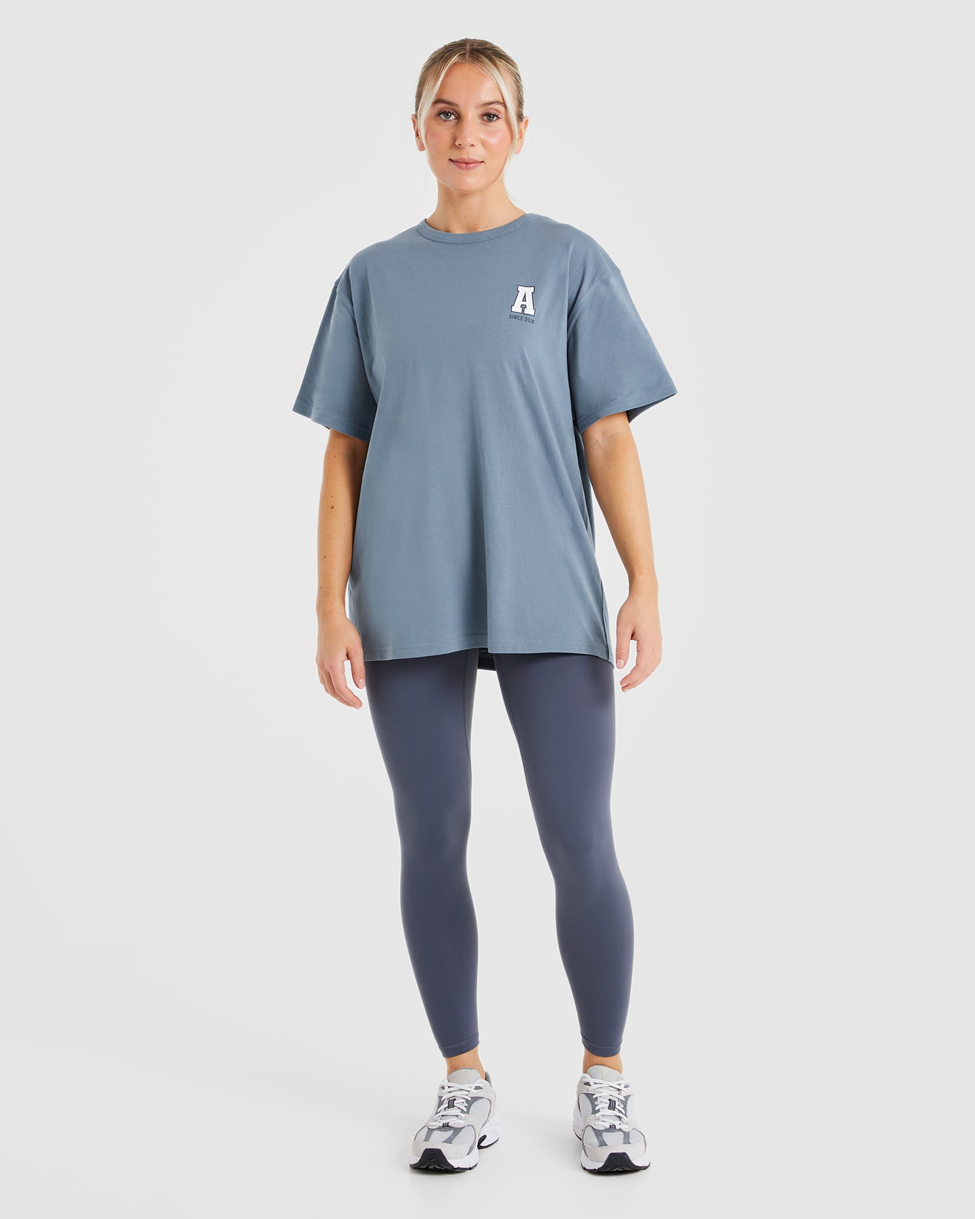 Varsity Statement Oversized T Shirt - Slate Blau