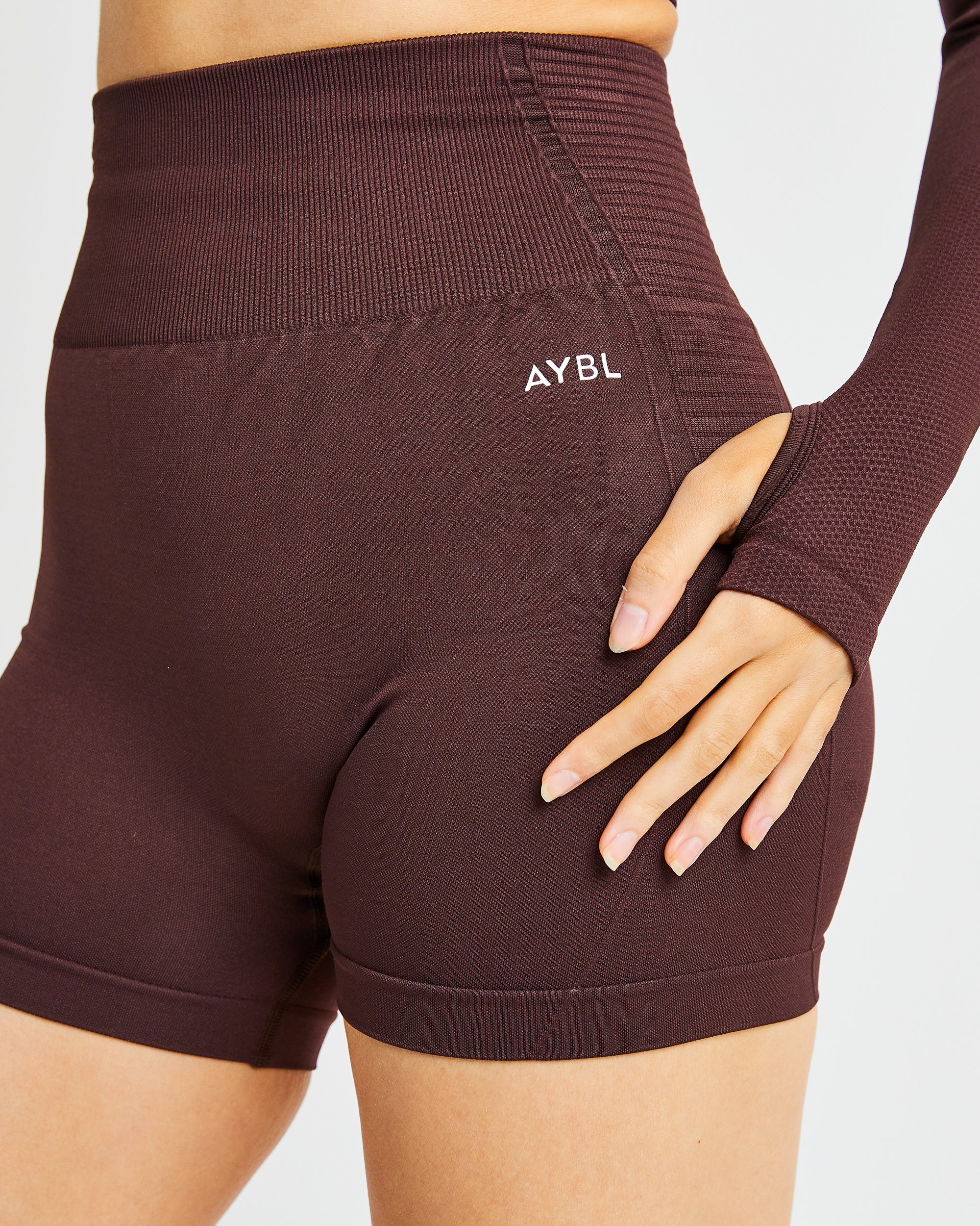 Balance V2 Seamless Shorts - Chocolate Braun