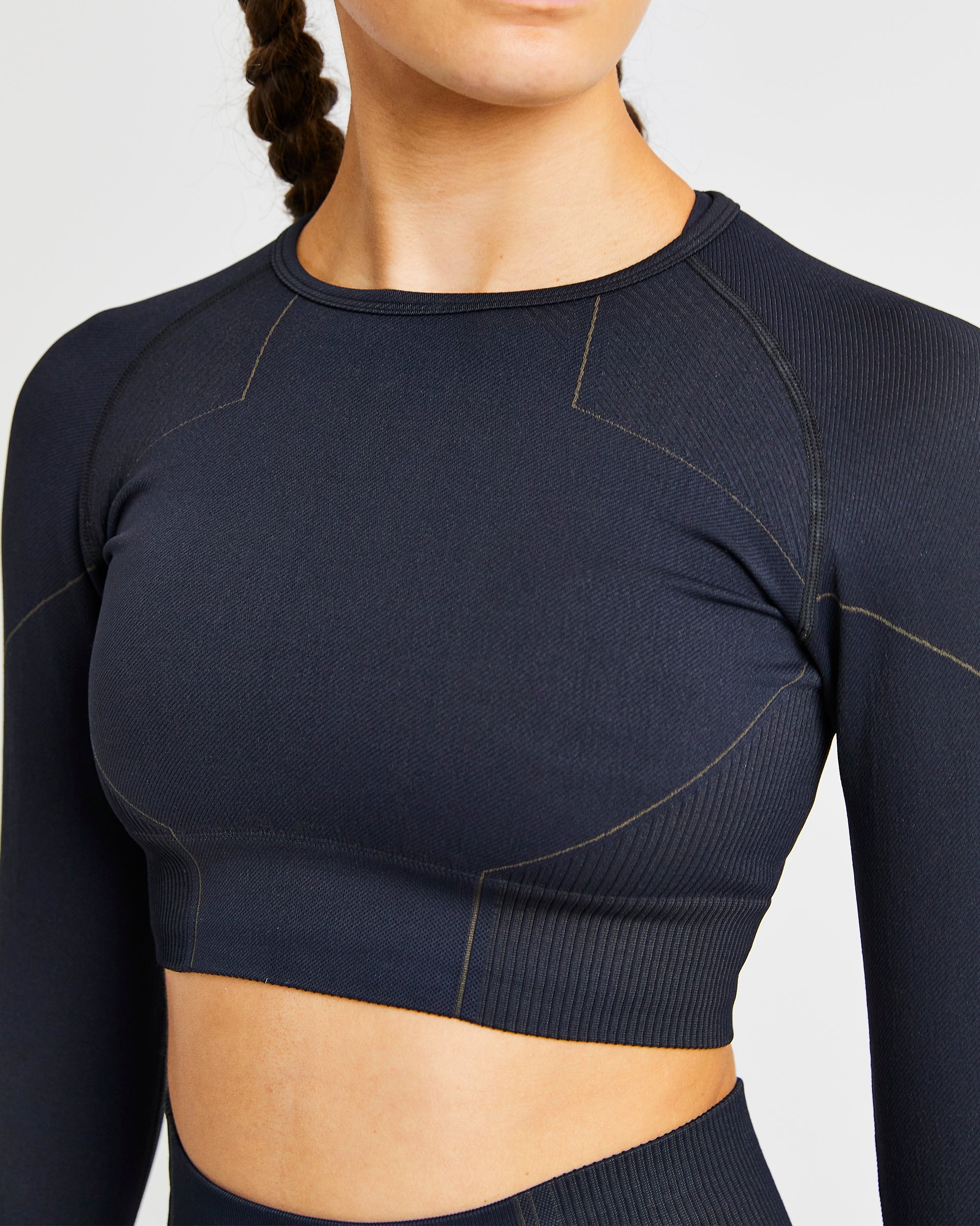 Reflex Seamless Long Sleeve Crop Top - Schwarz