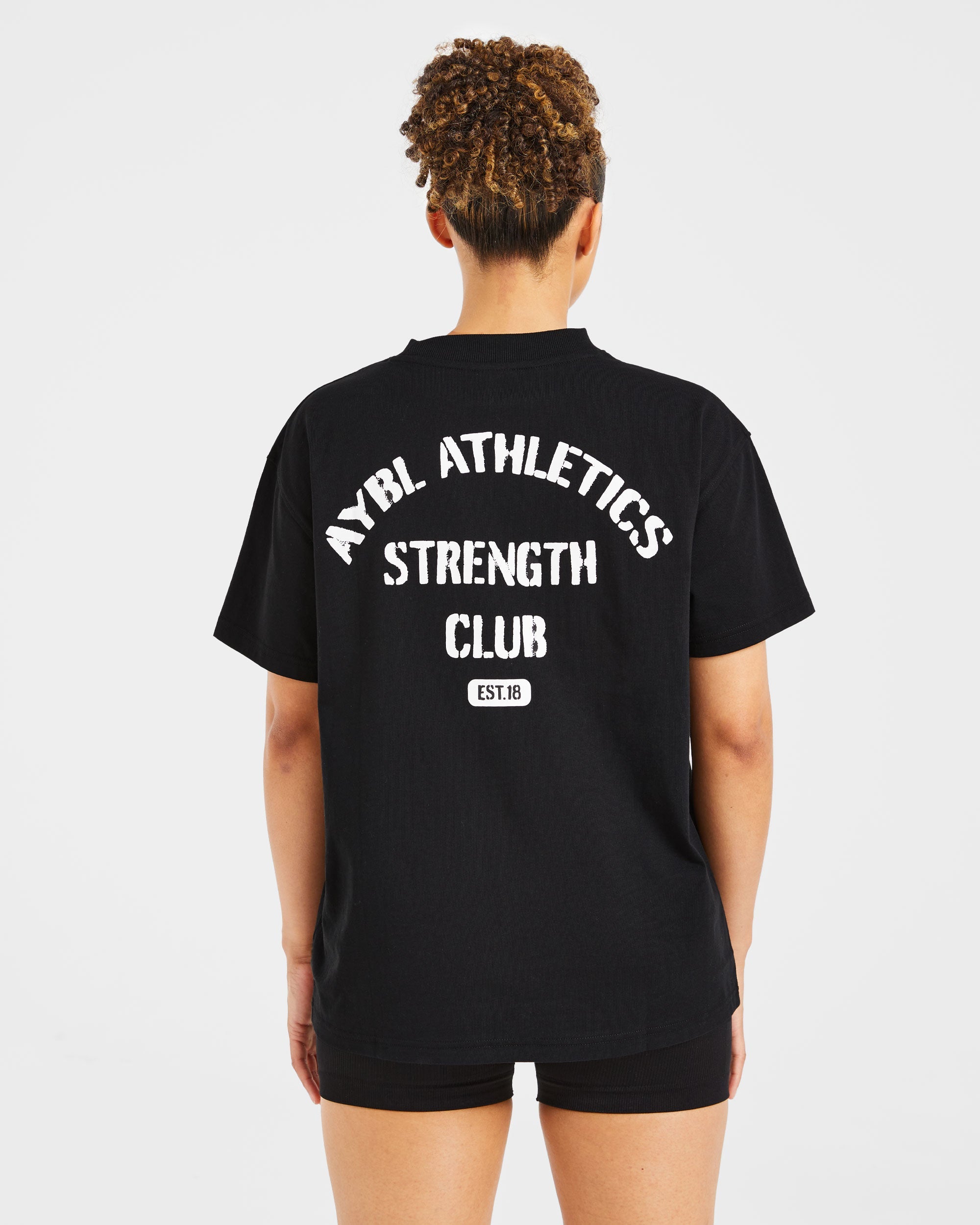 Athletics Strength Club Oversized T Shirt - Schwarz