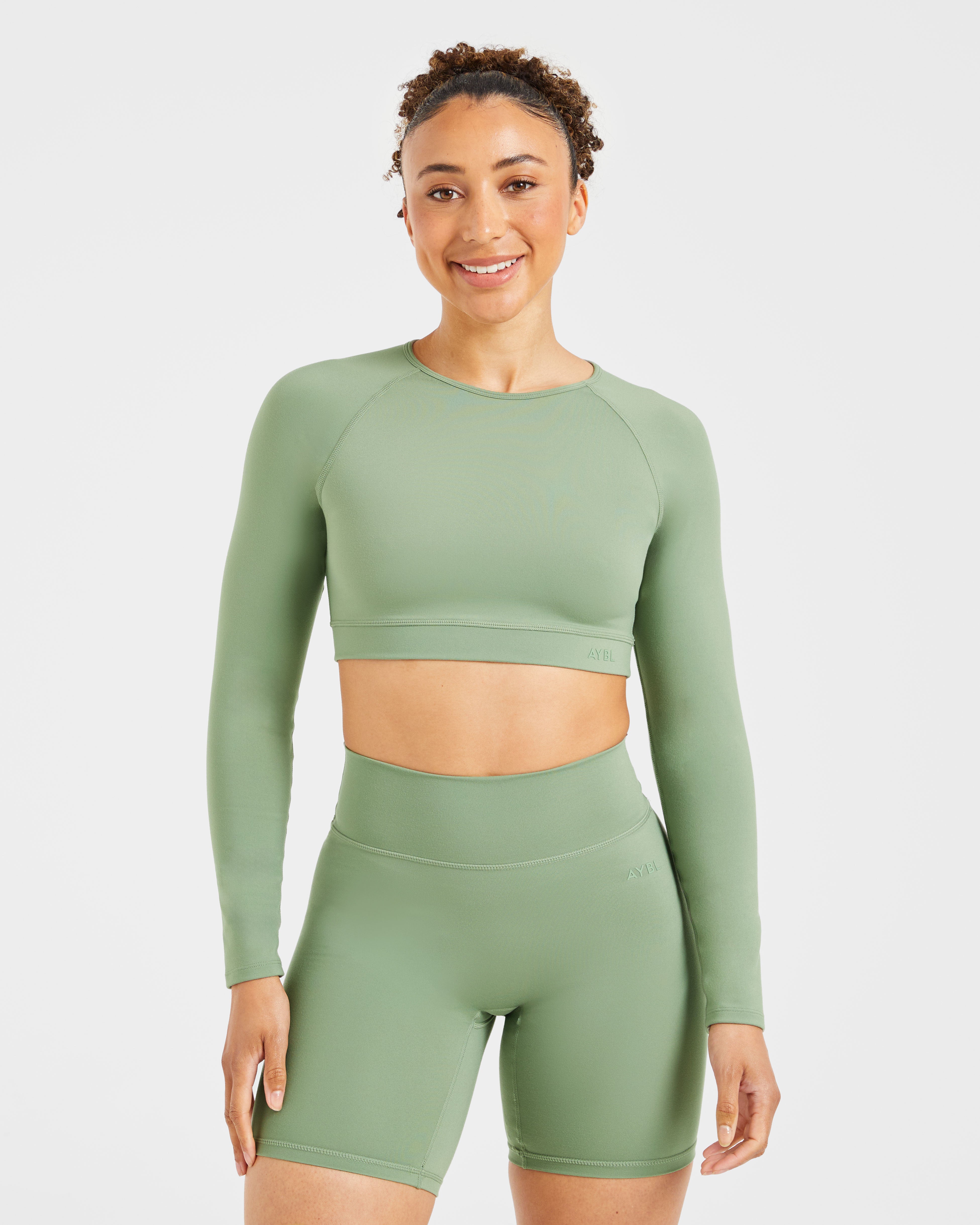 Staple Long Sleeve Crop Top - Olive Grün