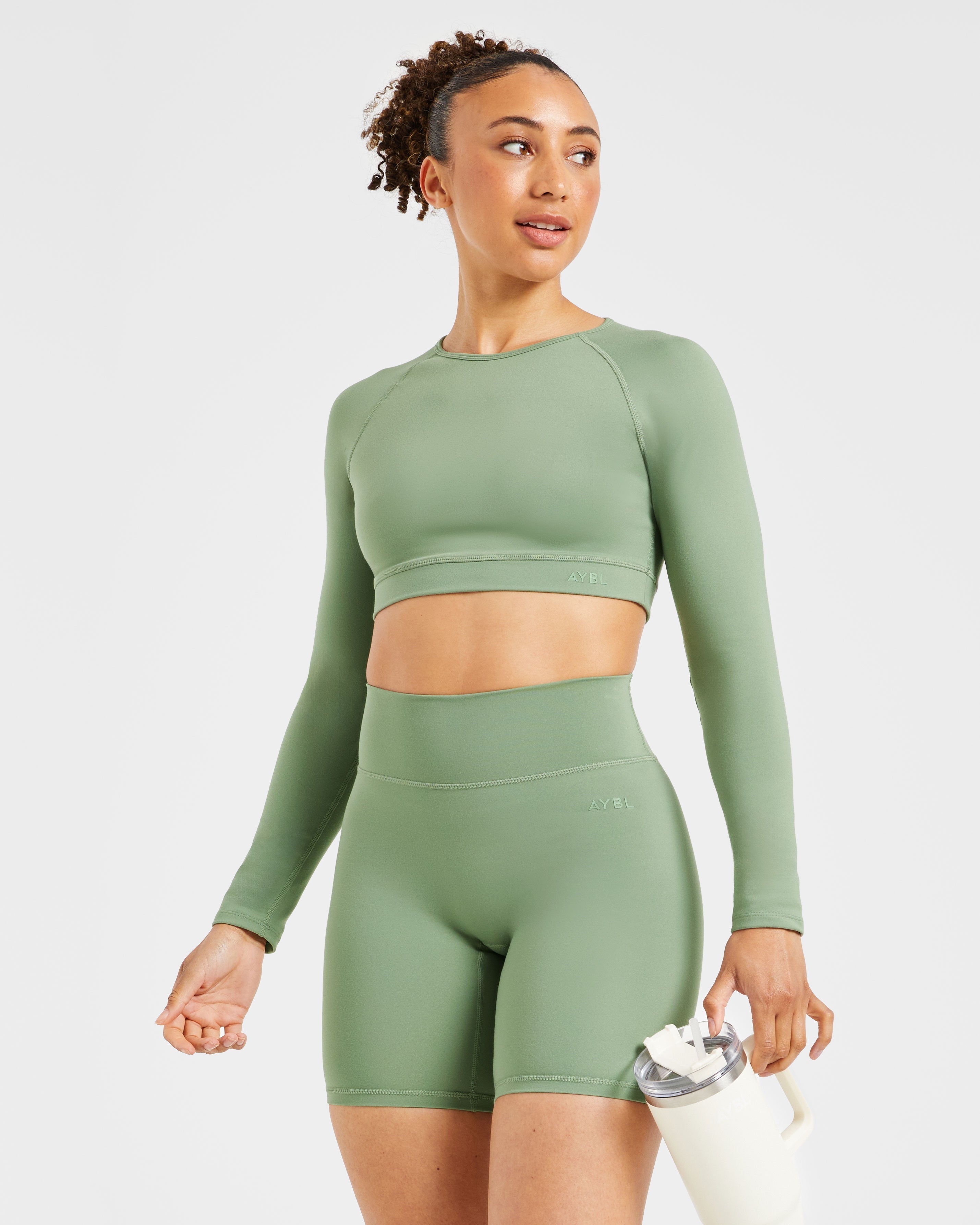 Staple Long Sleeve Crop Top - Olive Grün