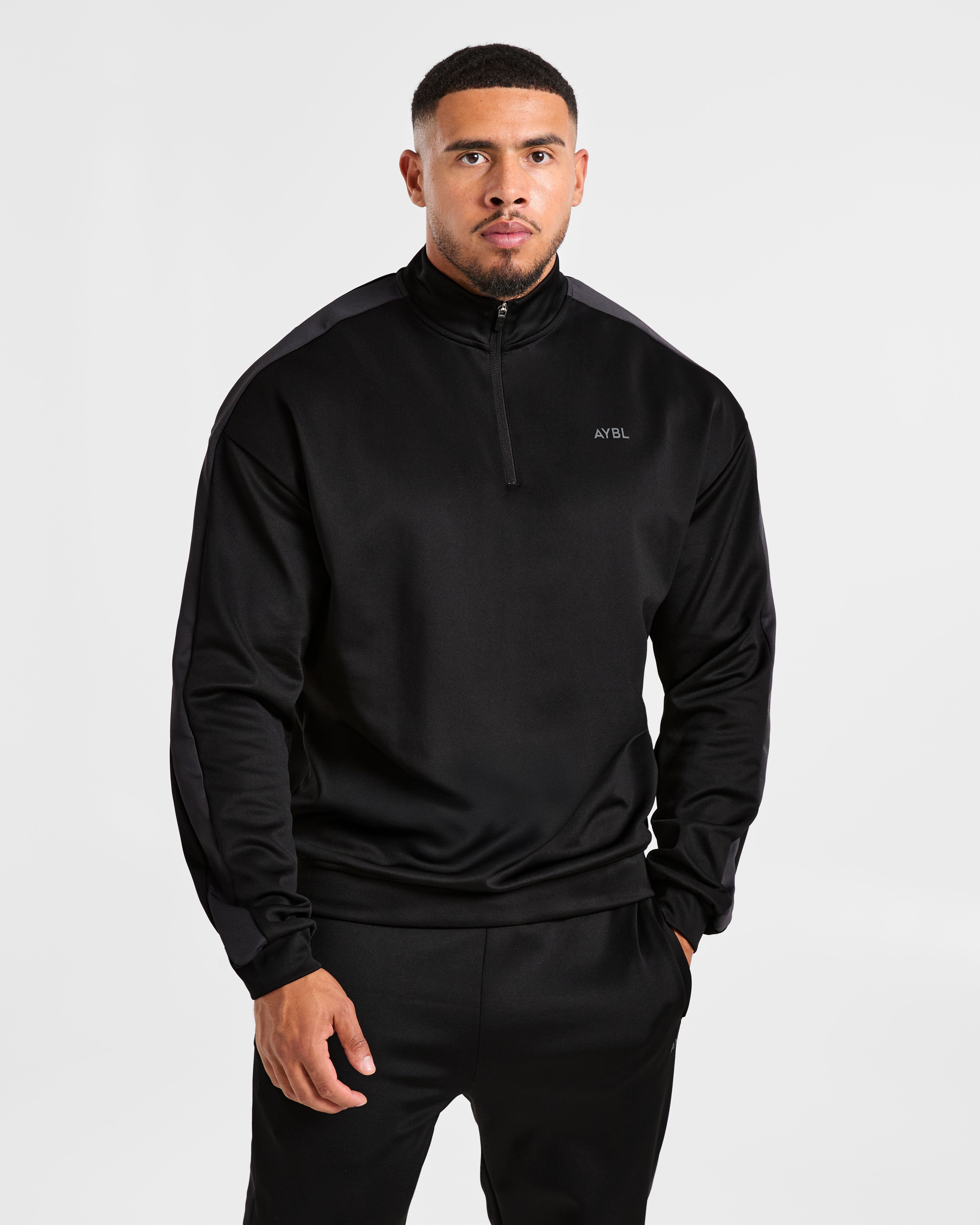 Classic Track 1/4 Zip Pullover - Schwarz/Charcoal