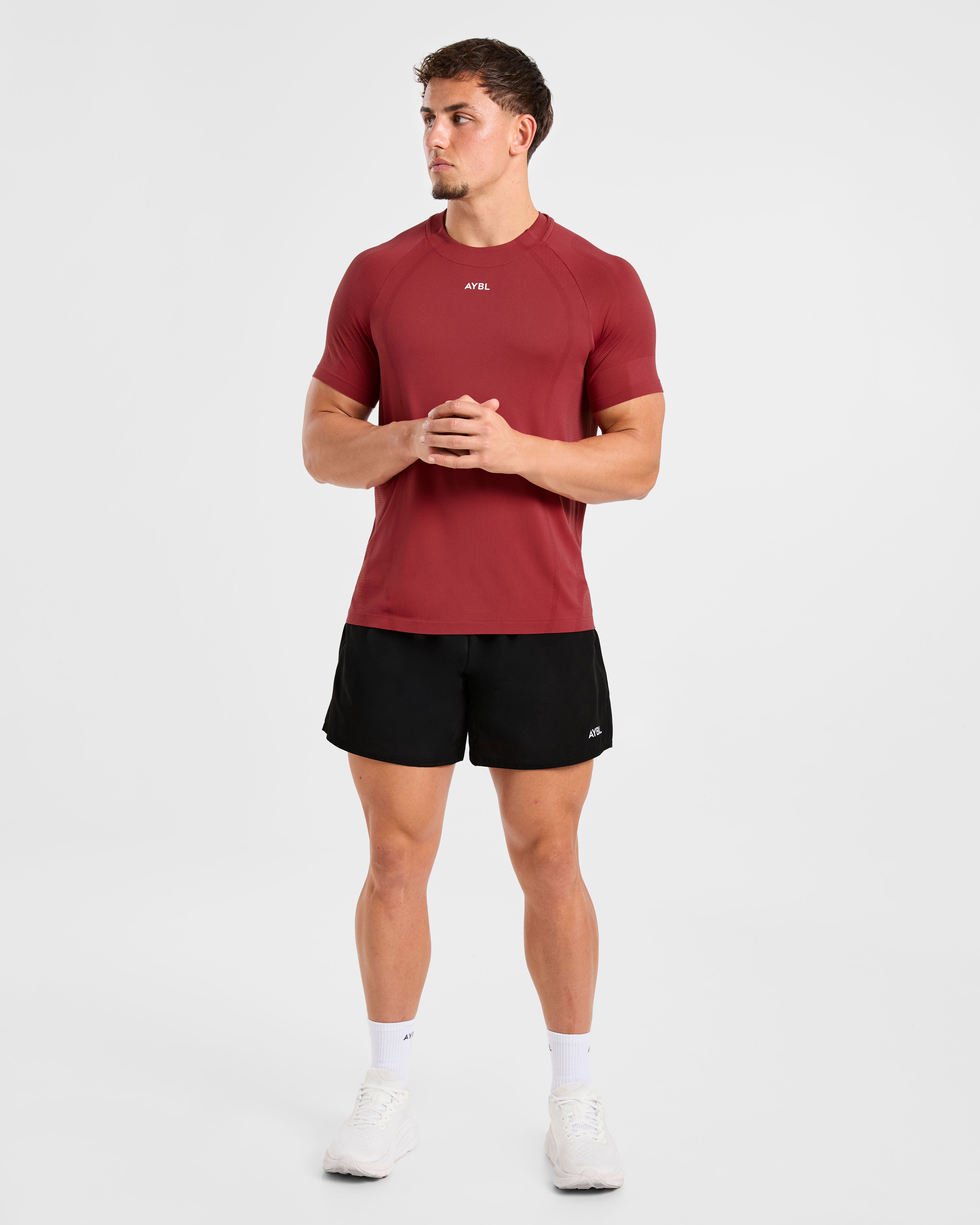 Attain Seamless T Shirt - Maroon Rot
