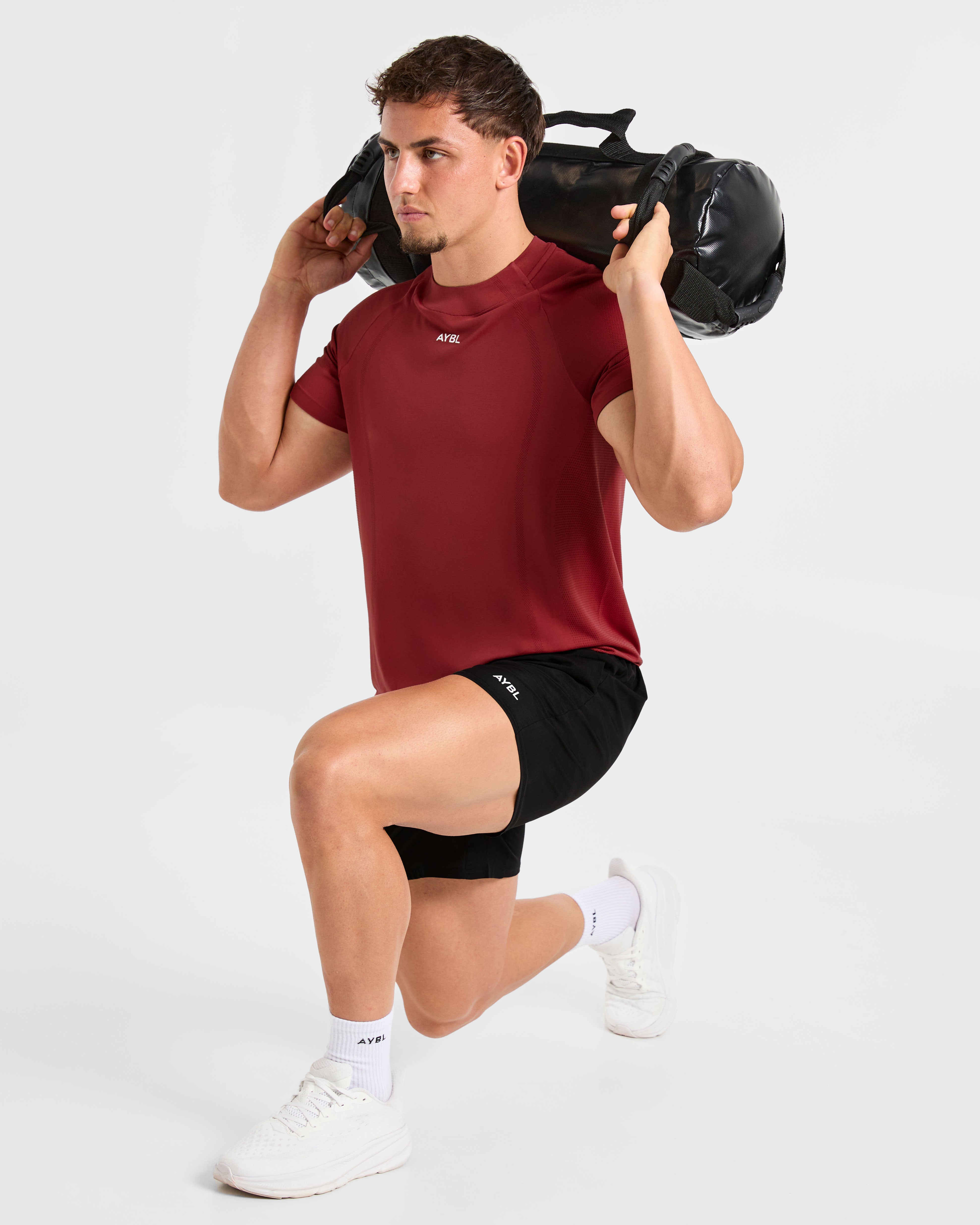 Attain Seamless T Shirt - Maroon Rot