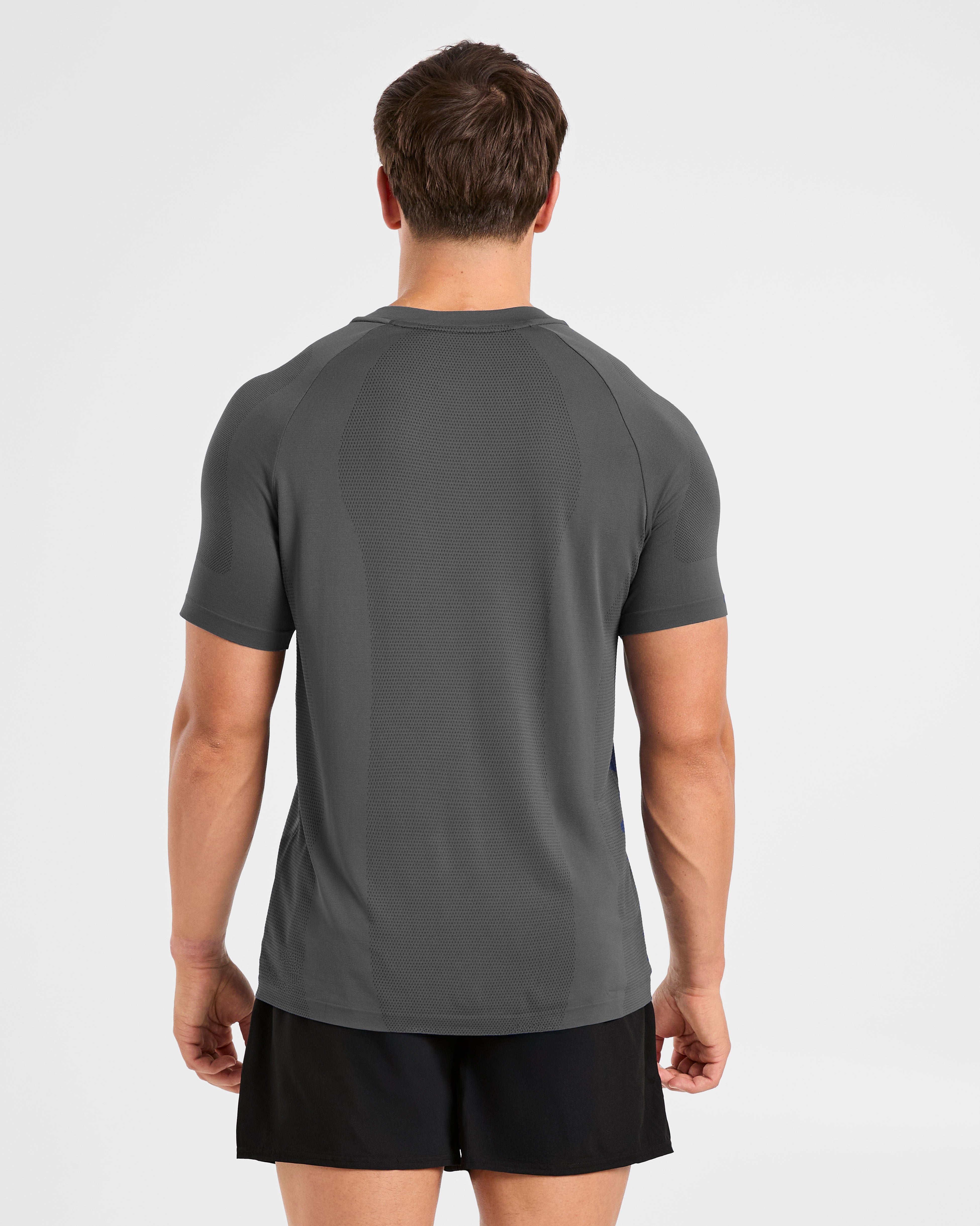 Attain Seamless T Shirt - Storm Grau
